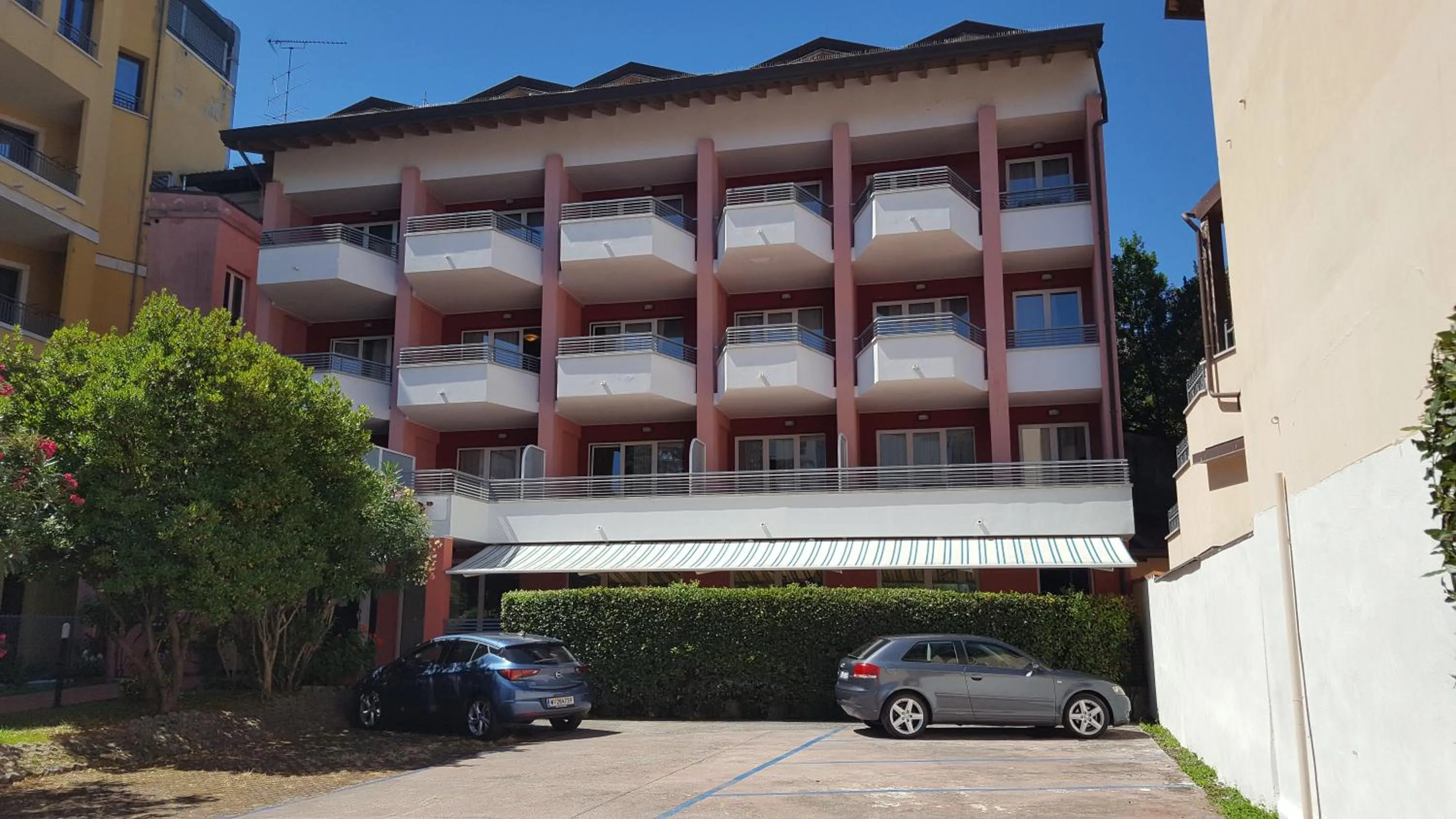 Property building in Hotel Il Guscio