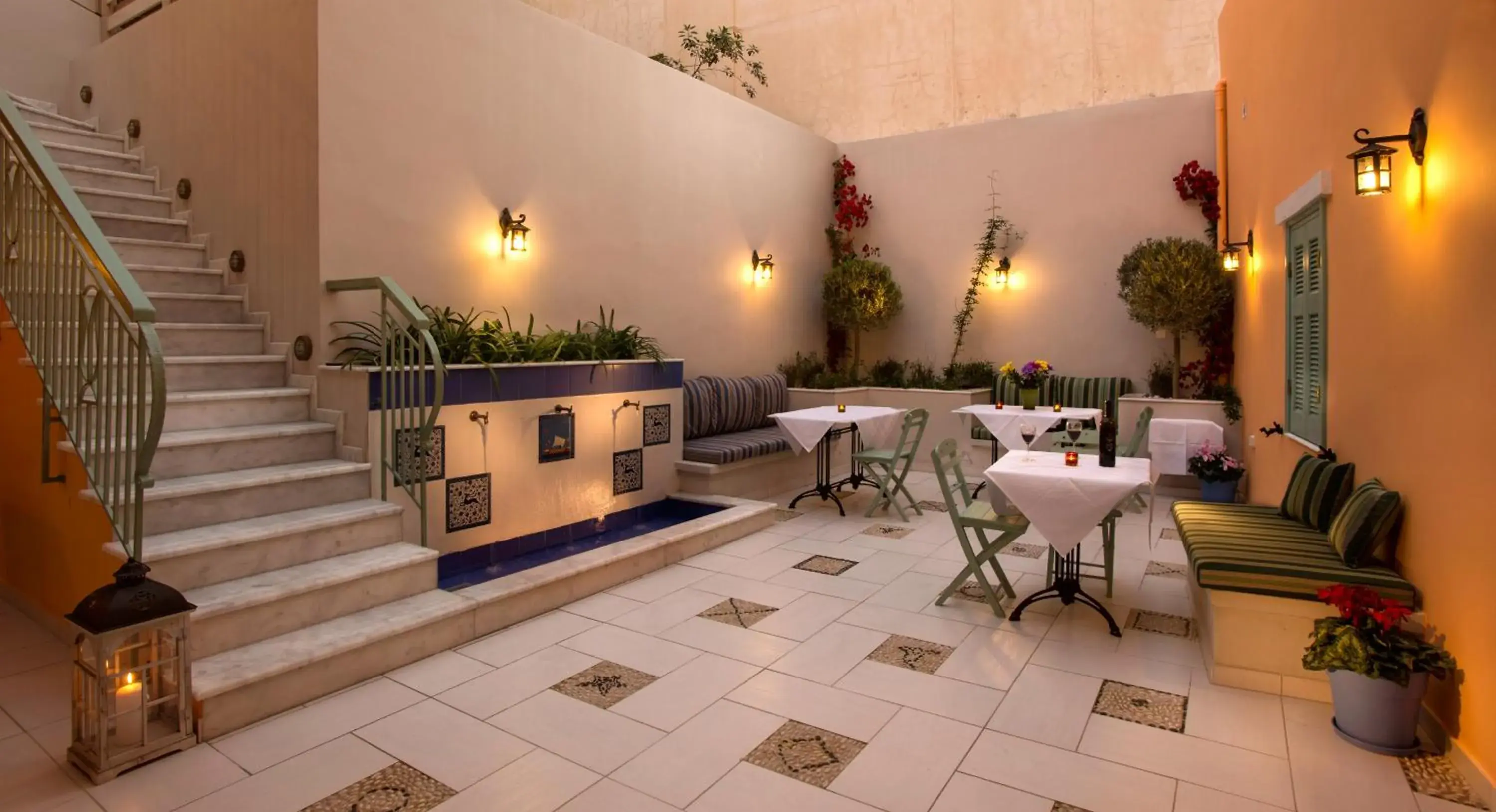 Restaurant/places to eat in Efchi 1904 Restaurant/places to eat in Efchi 1904