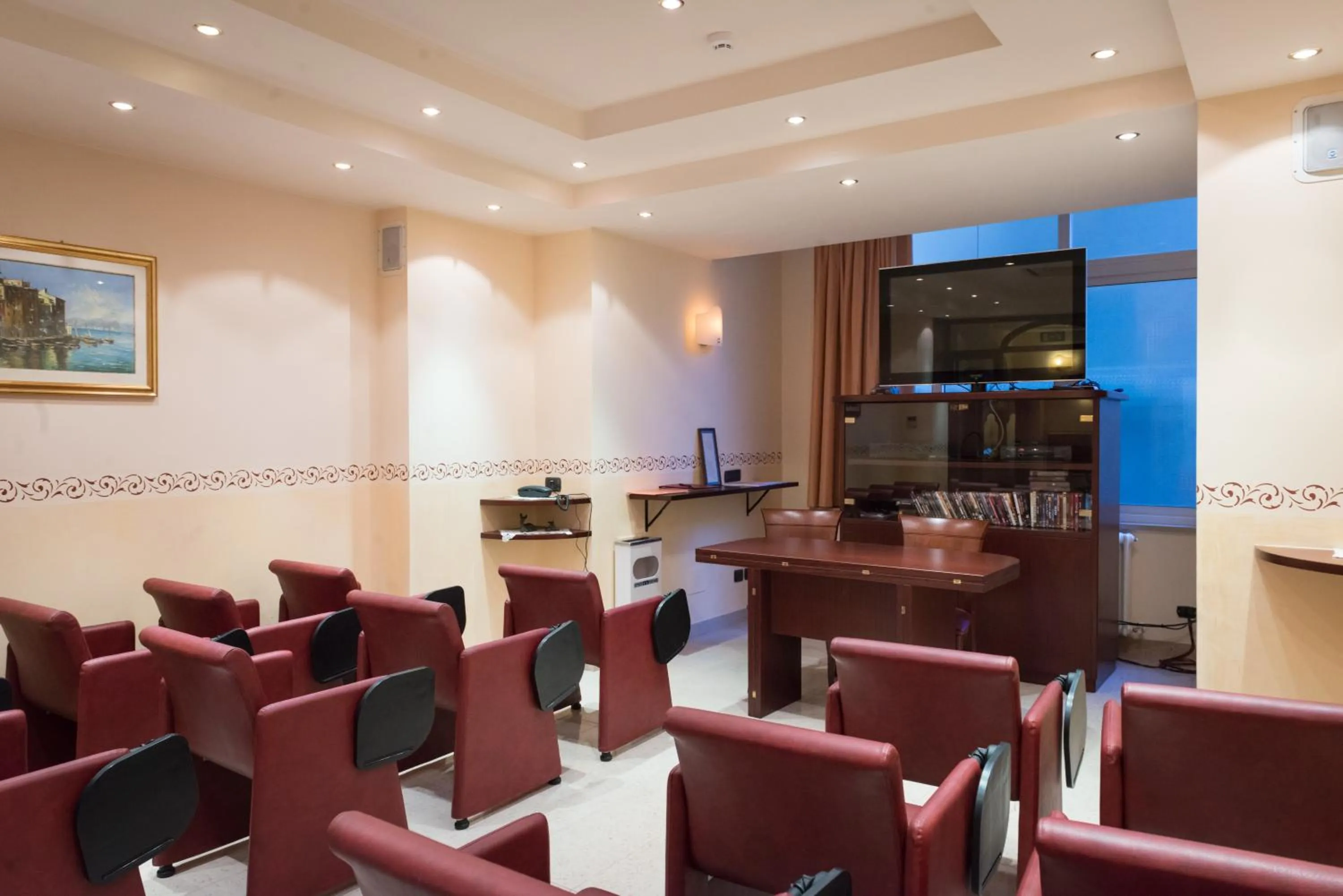 Communal lounge/ TV room in Hotel Stella