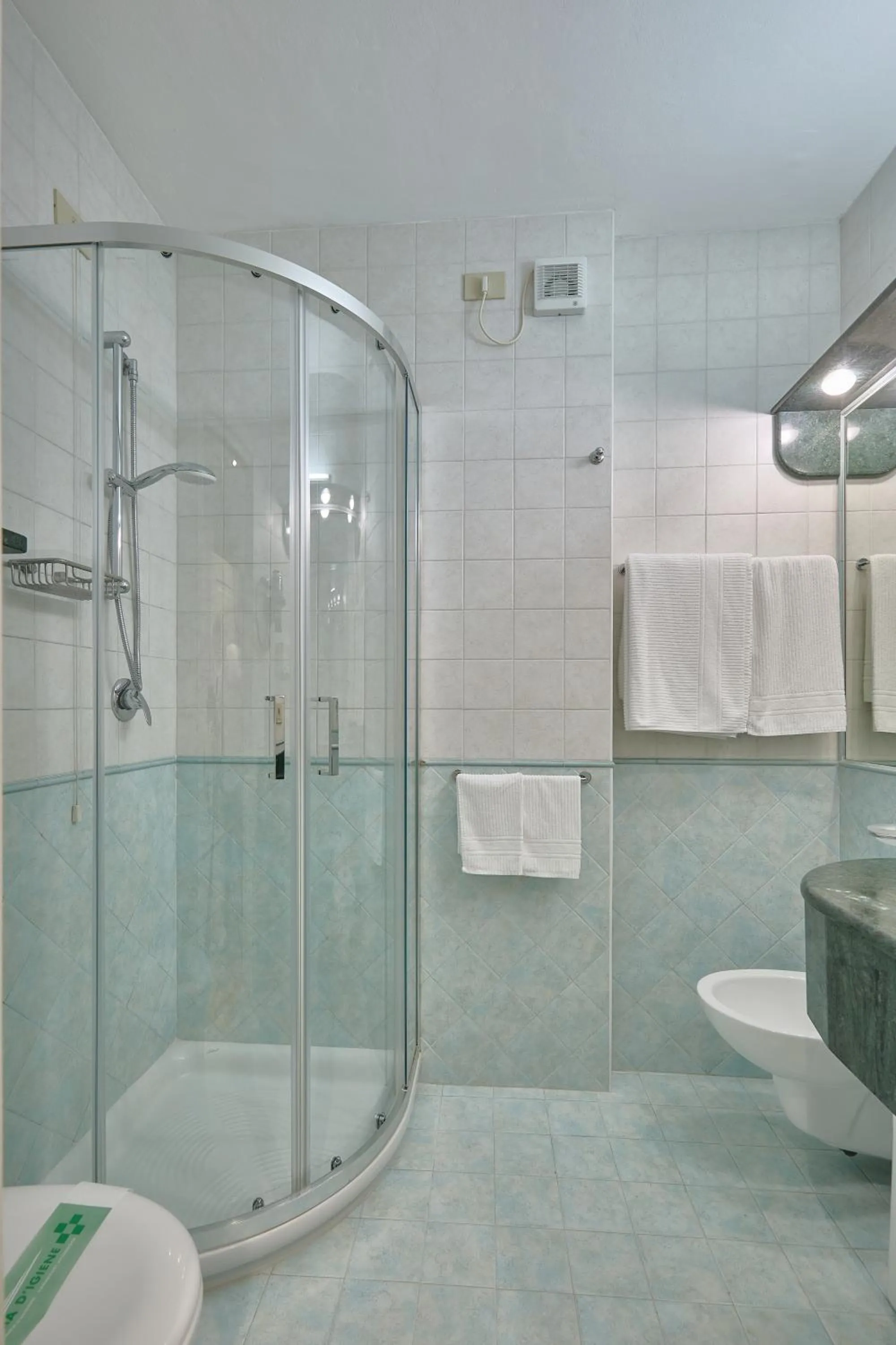 Bathroom in Hotel Le Soleil