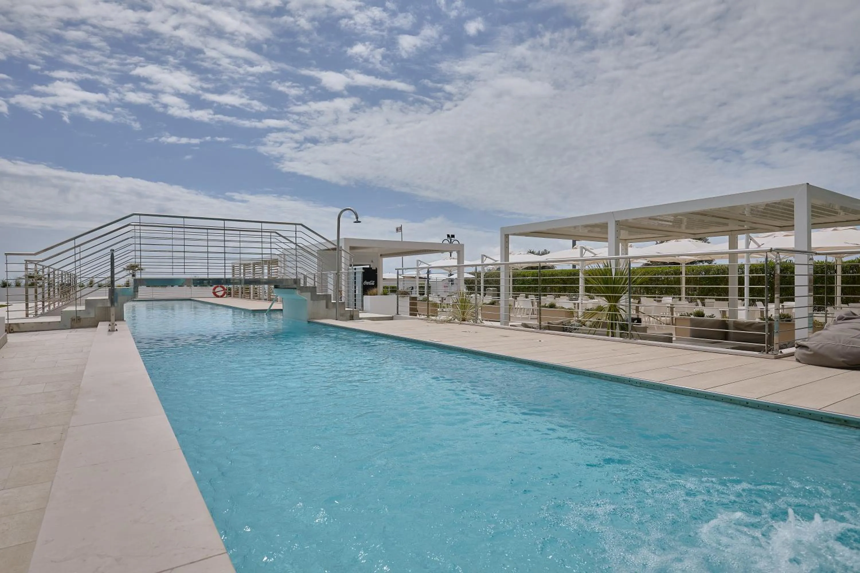 Restaurant/places to eat in Hotel Le Soleil