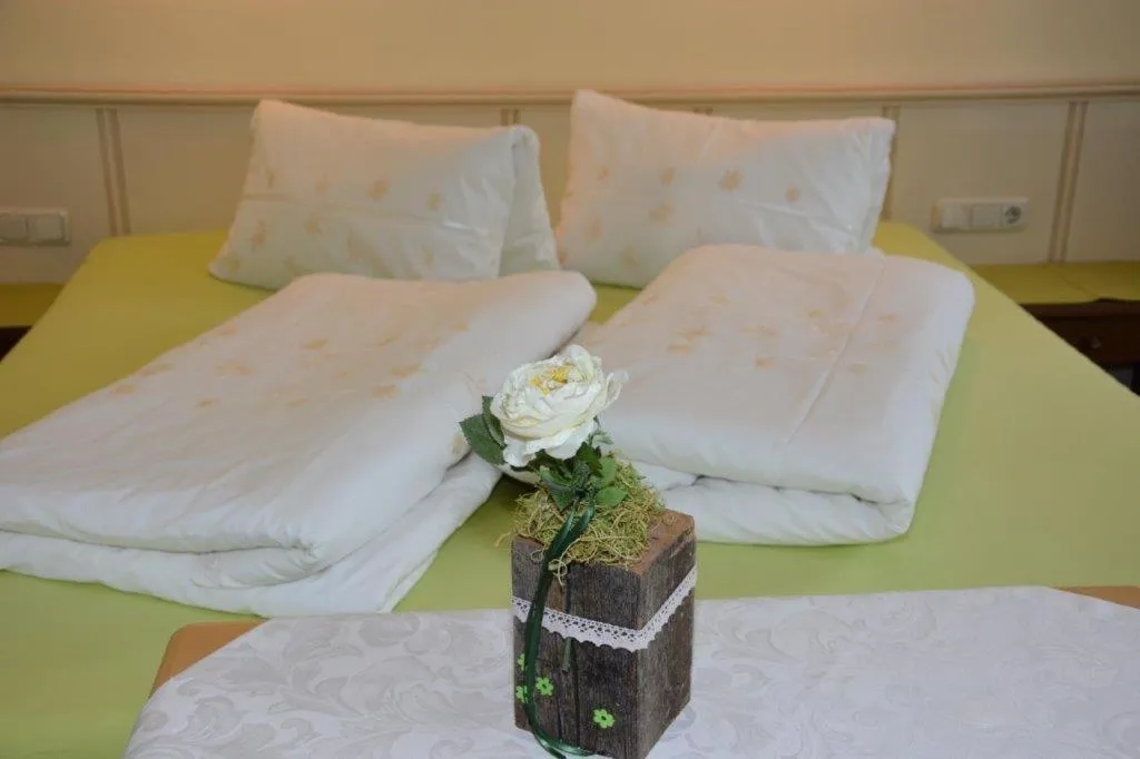 Bed in Haus Panorama