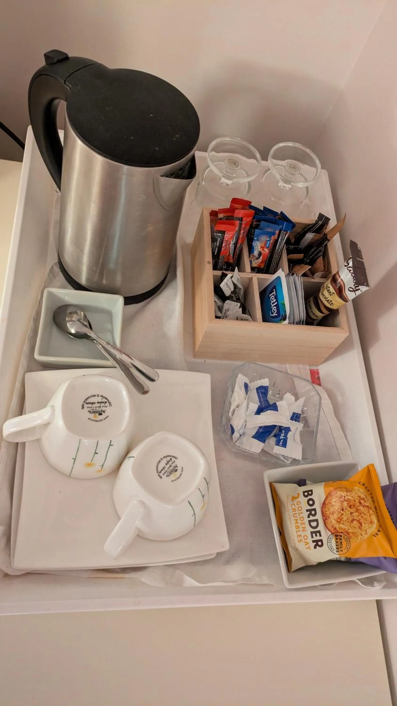 Coffee/tea facilities in Scorrybreac B&B