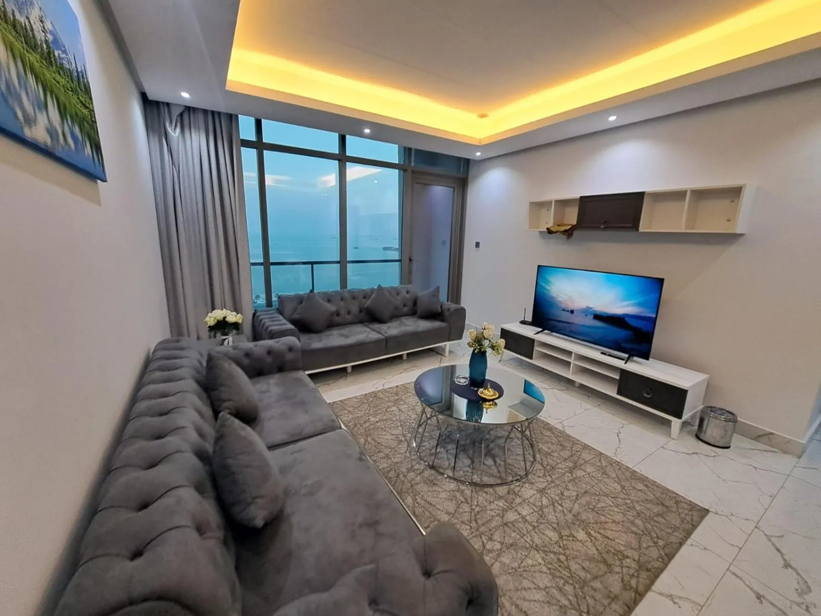 Living room in Al Safwa One