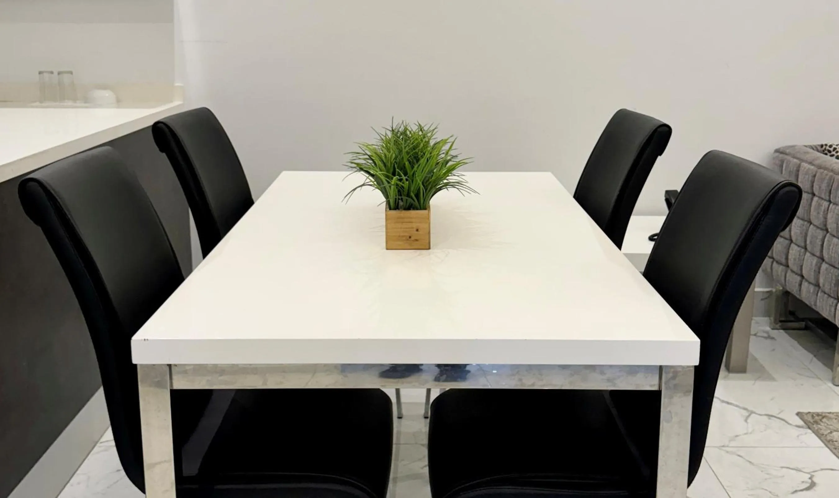 Seating area in Al Safwa One