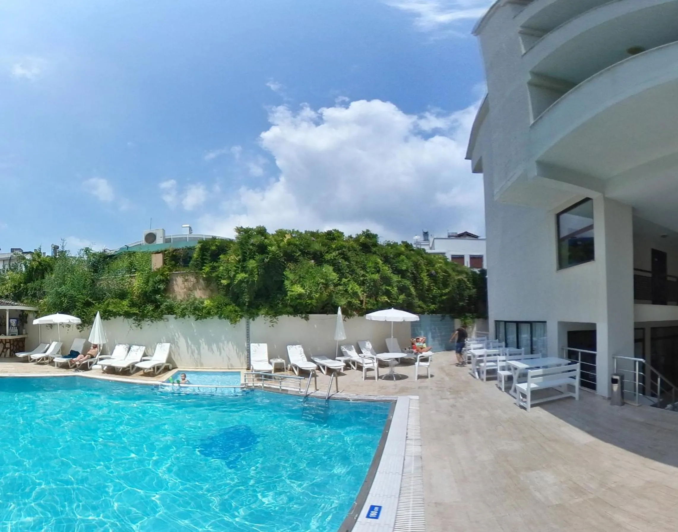 Swimming pool in Kaftans City Hotel by RRH&R