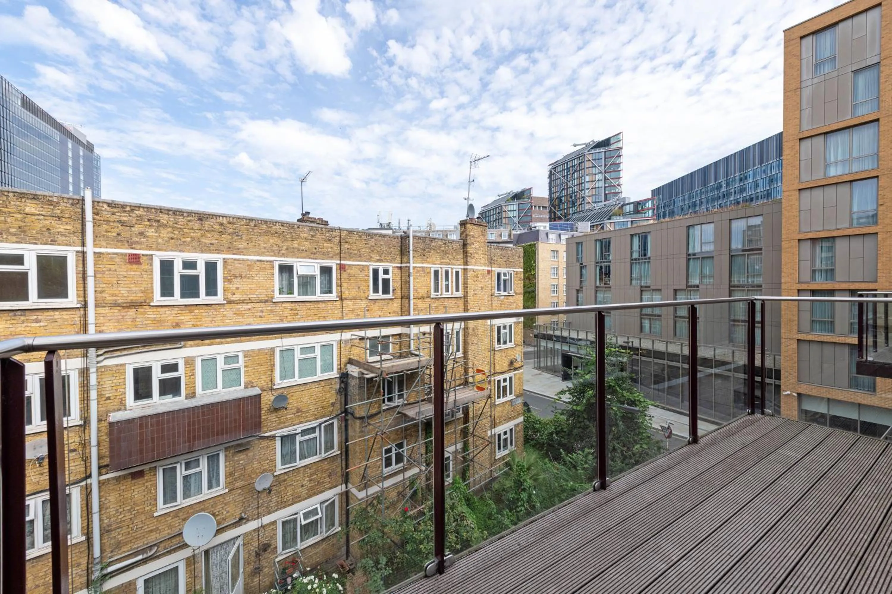 Balcony/Terrace in Stayo Apartments Southbank
