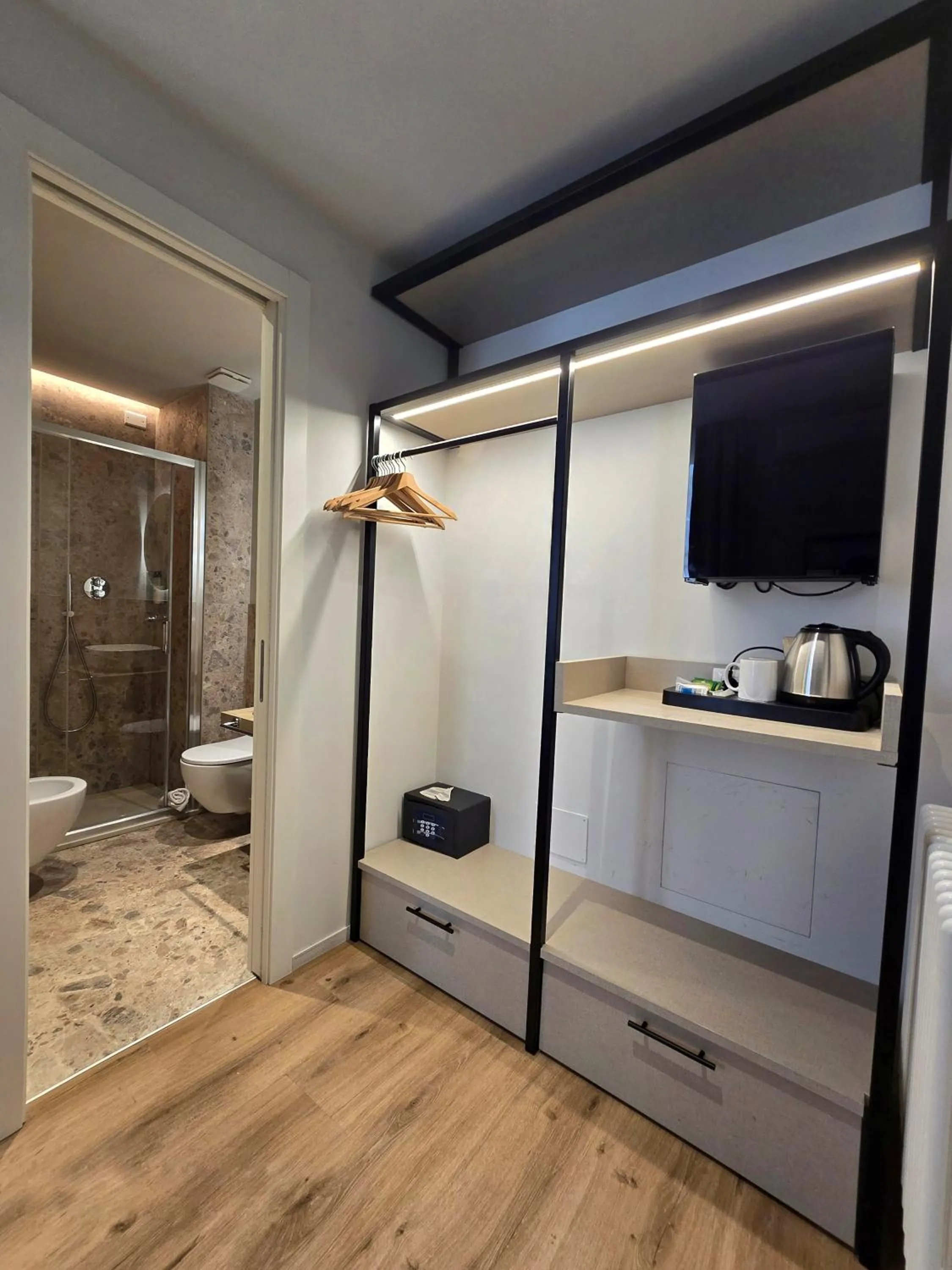 furniture in Hotel Porta Pia