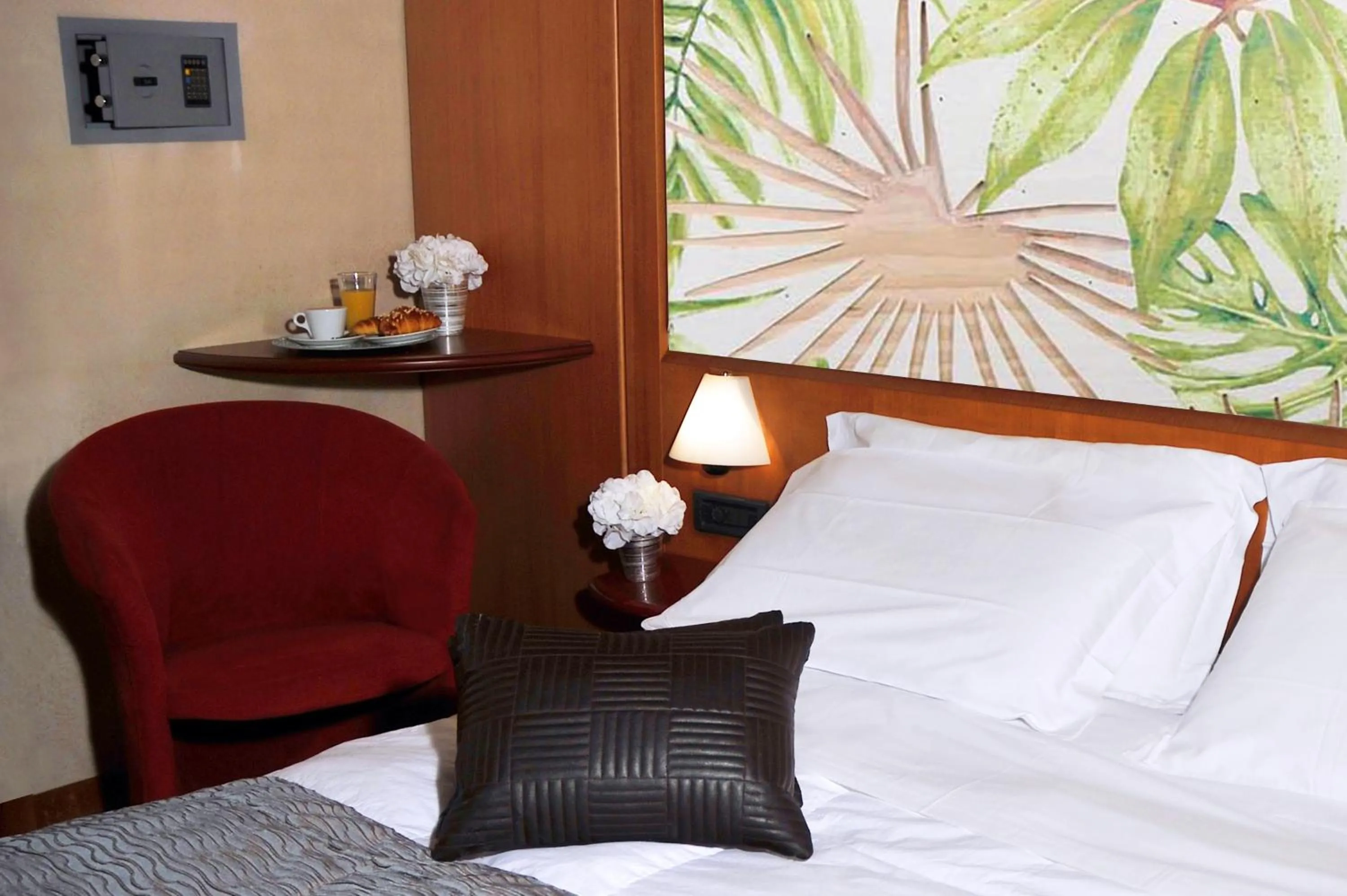 Bedroom, Bed in Hotel Giotto