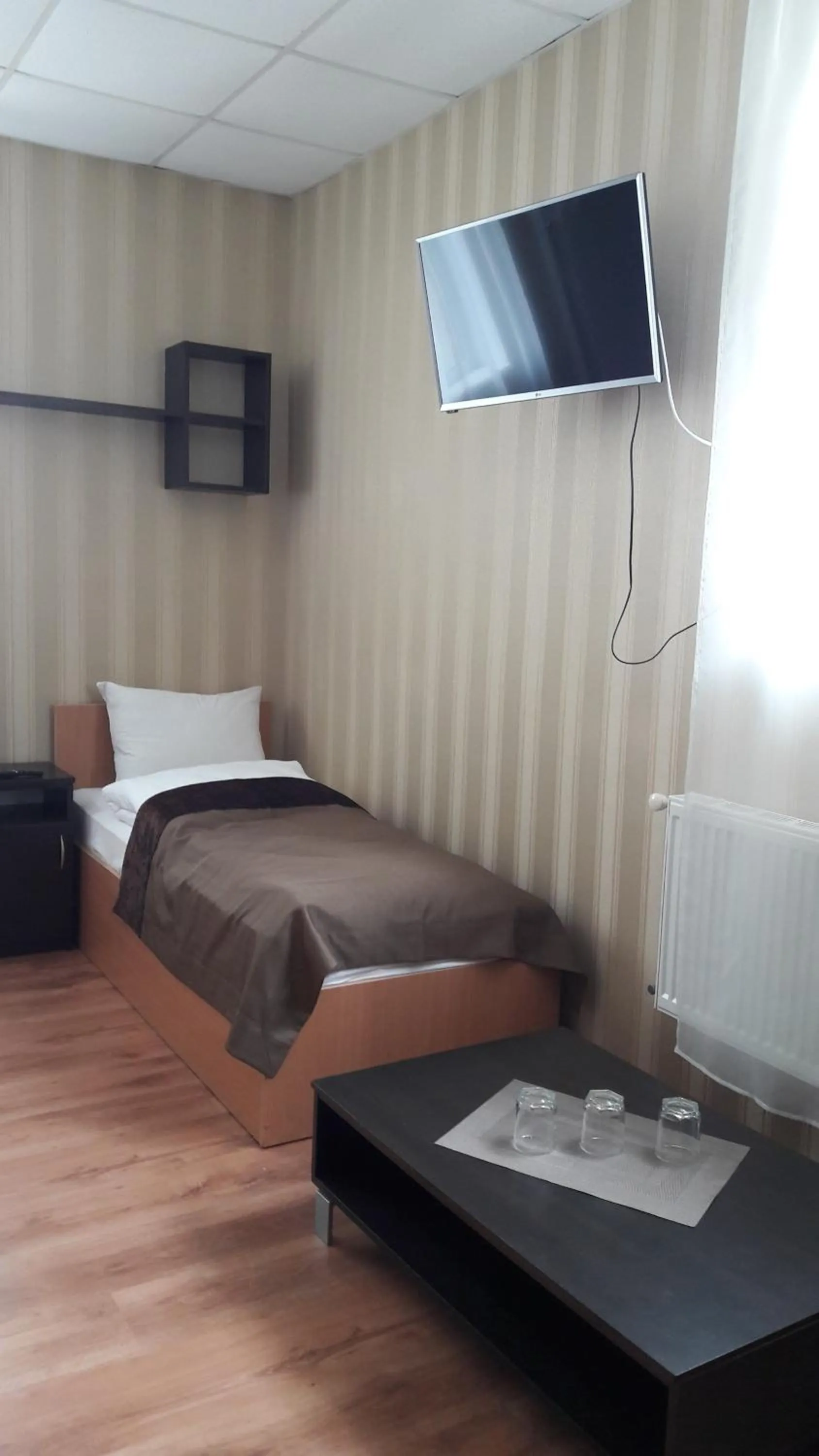 Leon Hotel