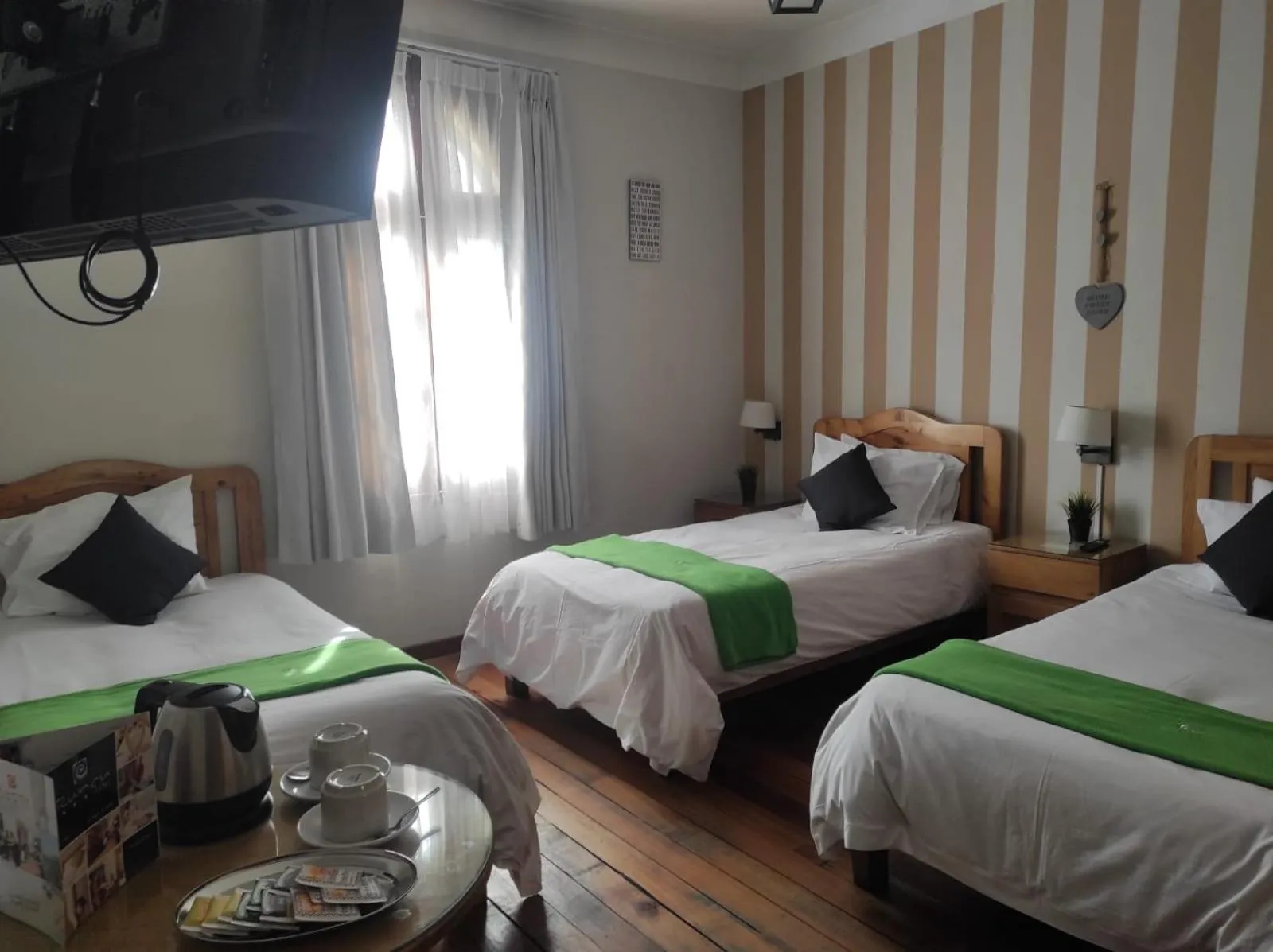 Photo of the whole room, Bed in Runcu Arequipa