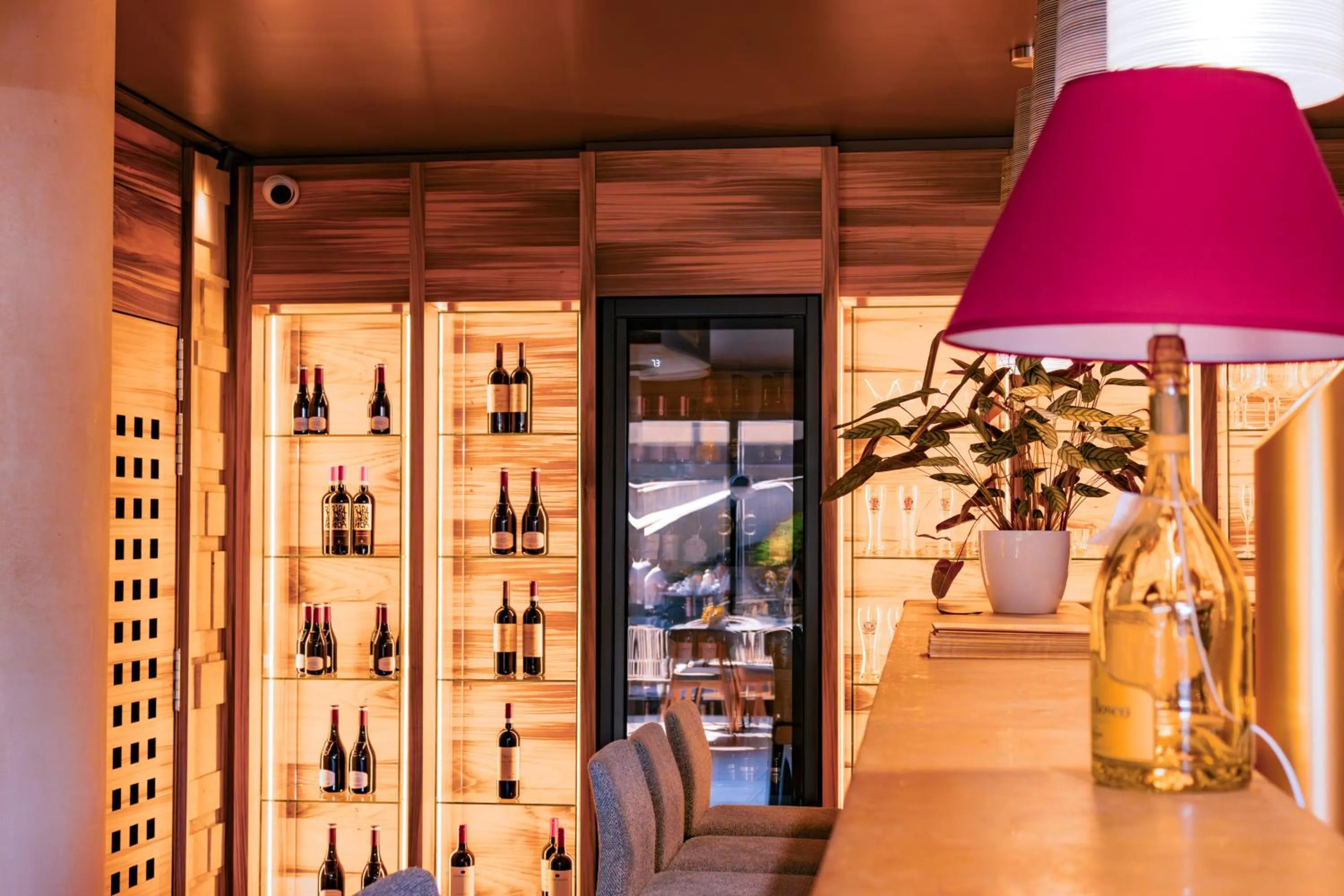 Lounge or bar in Alevic Hotel Sirmione