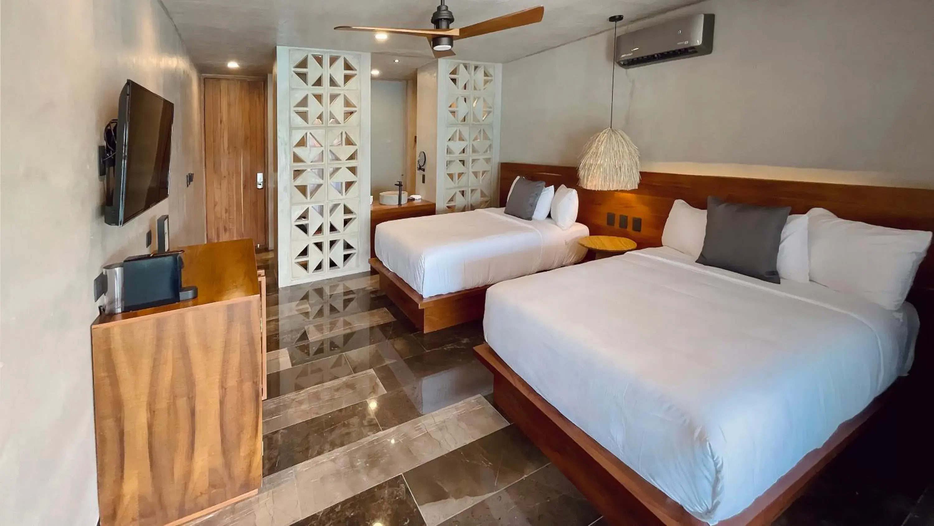 Coffee/tea facilities, Bed in Hotel Amainah Bacalar Adults Only Coffee/tea facilities, Bed in Hotel Amainah Bacalar Adults Only