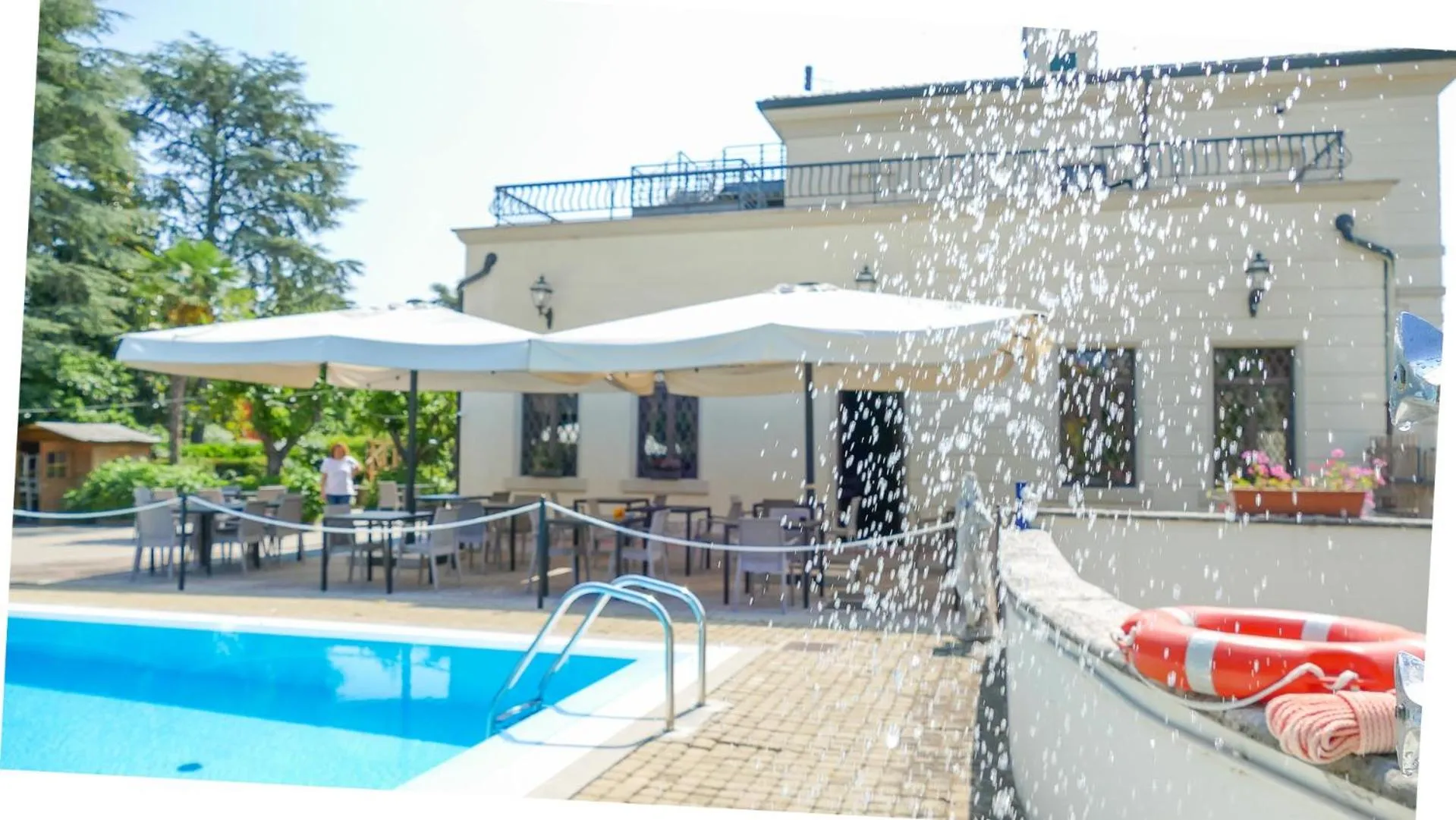 Swimming pool in Hotel Dogana