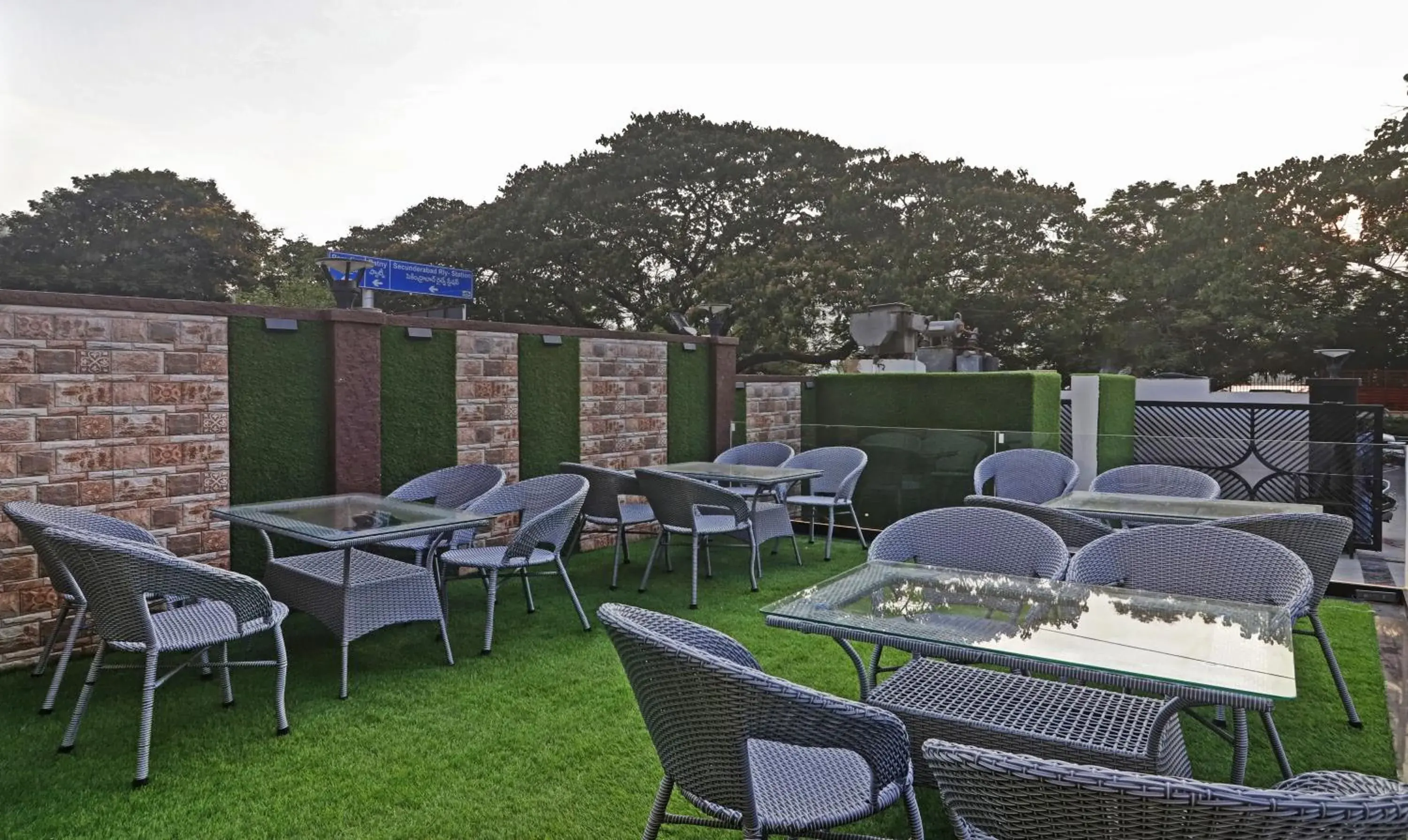 Dining area in Treebo Premium Seven Lake View Dining area in Treebo Premium Seven Lake View