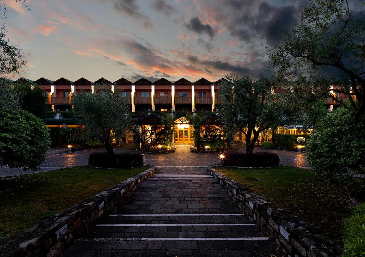 Property building in Iseo Lago Hotel
