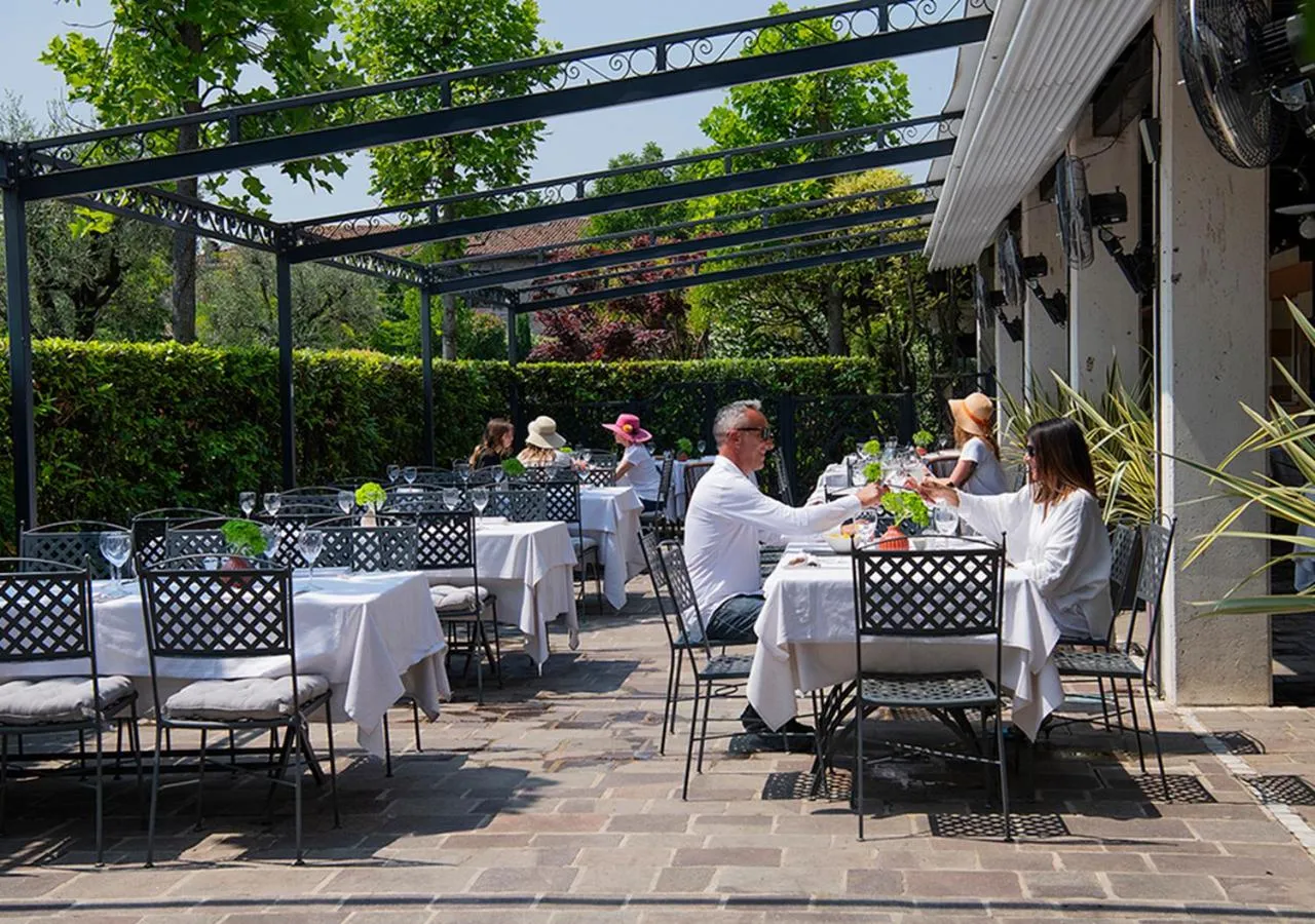 Balcony/Terrace in Iseo Lago Hotel