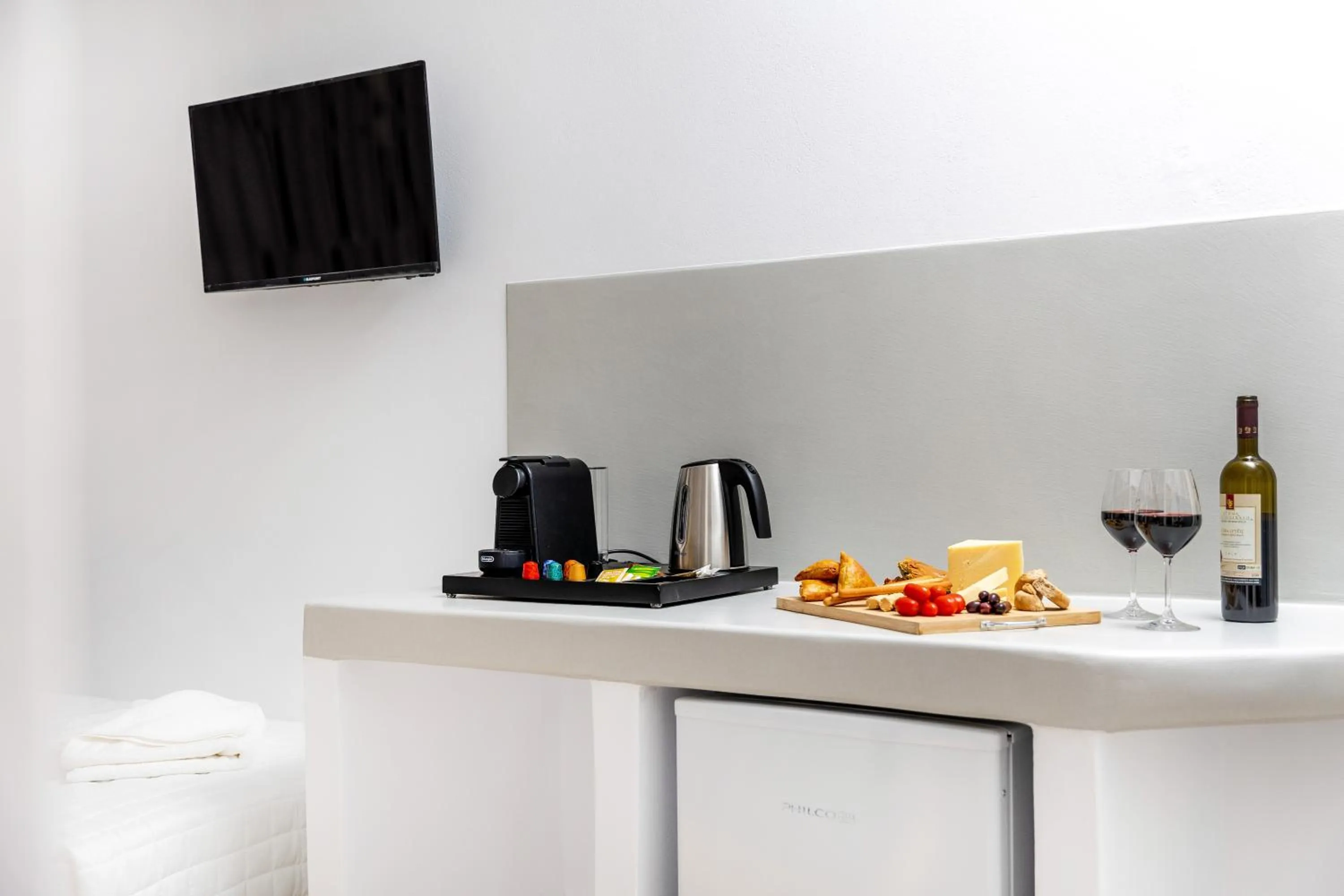 oven in Alenor City Hotel