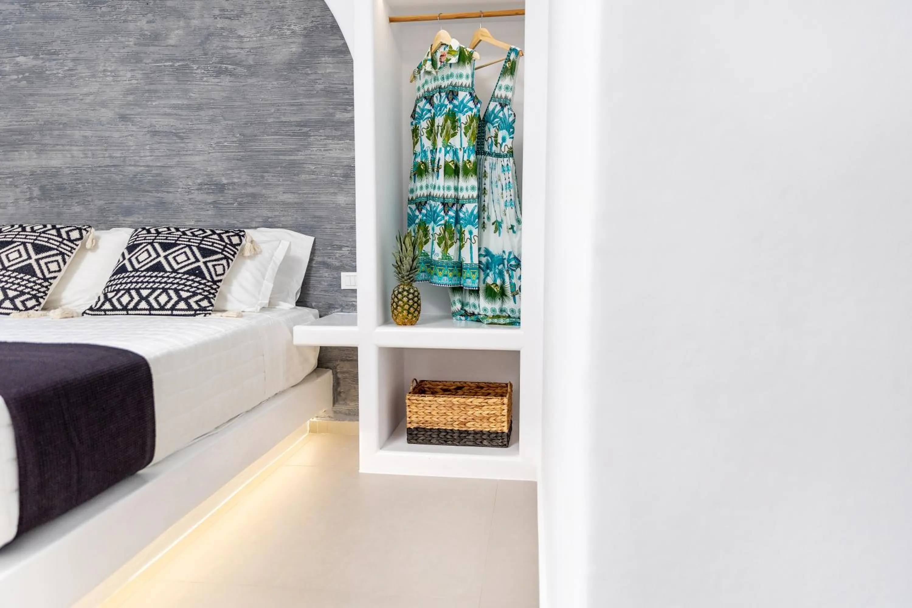 Bed in Alenor City Hotel