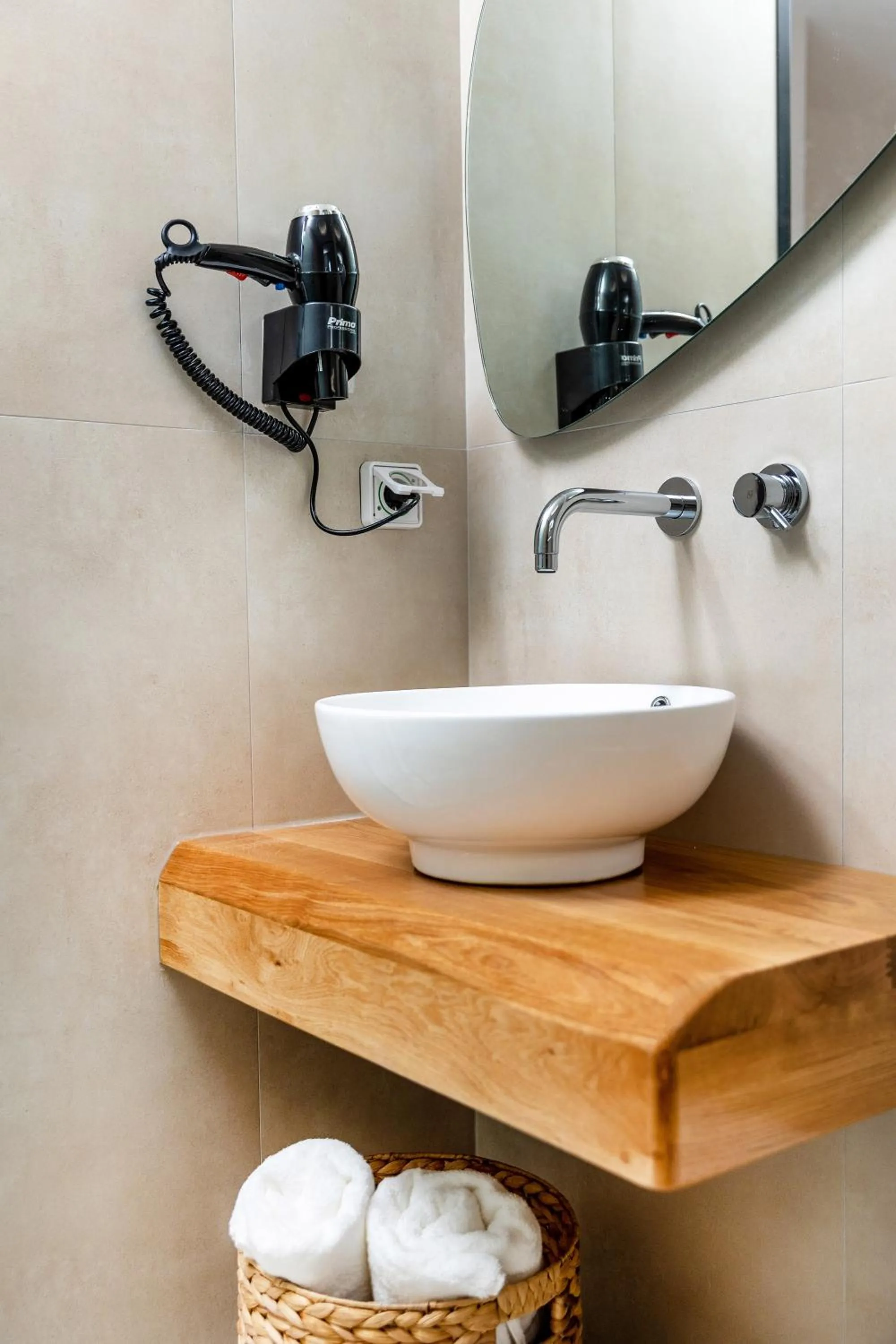 Bathroom in Alenor City Hotel