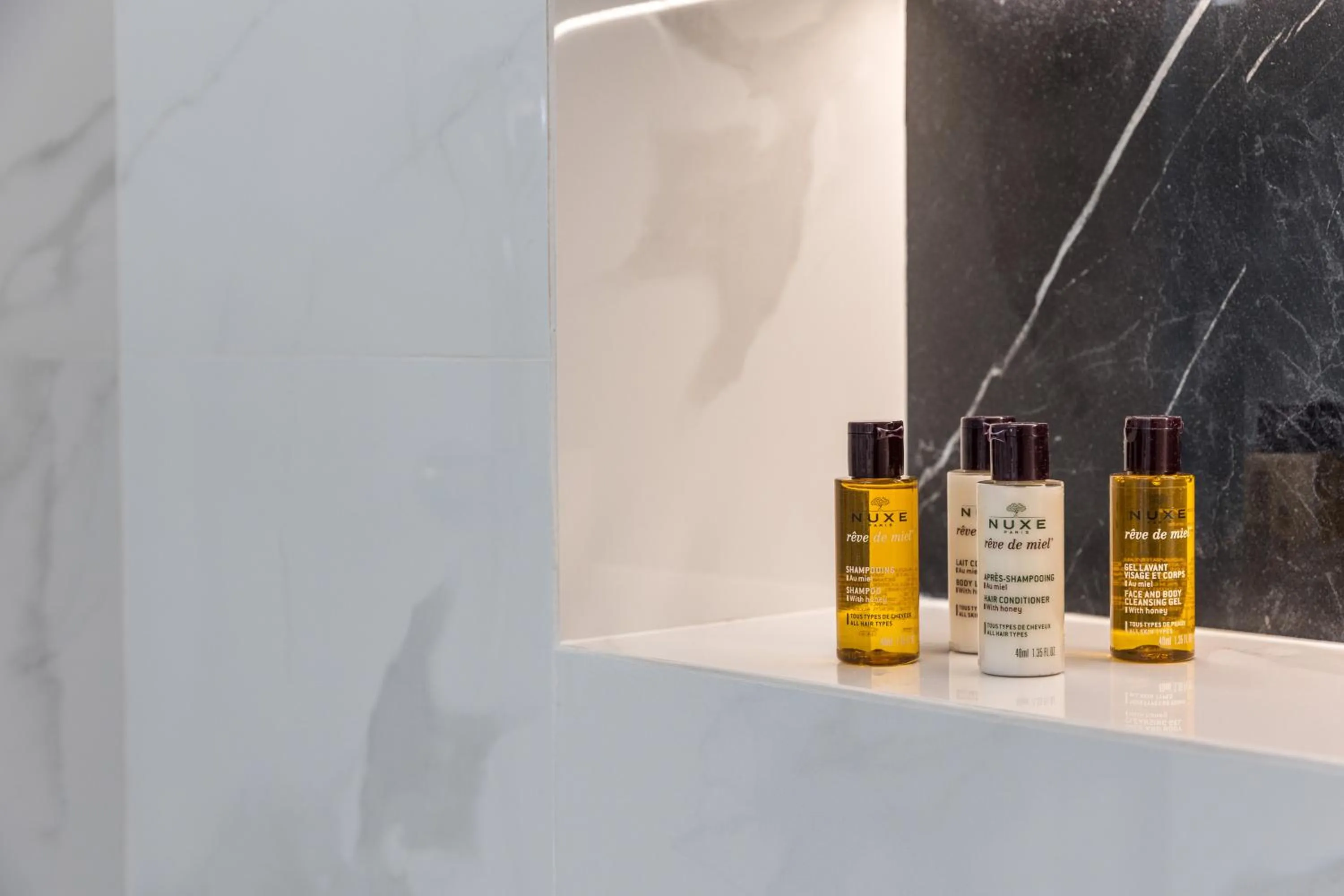 Bathroom in Alenor City Hotel