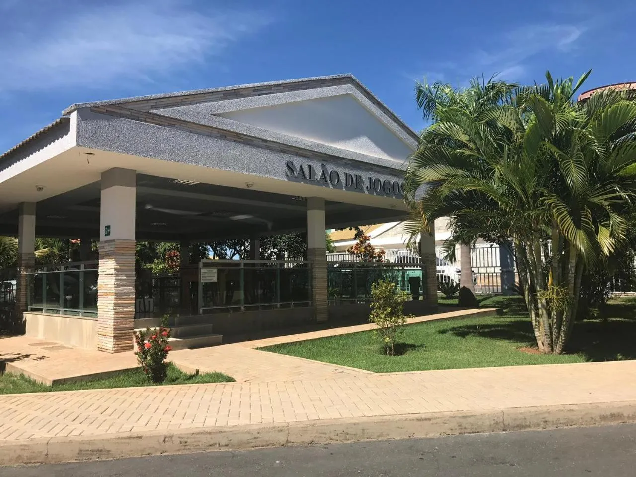 LACQUA DIROMA 2 FLATS UNIDOS com 2 suítes e banheiro social extra