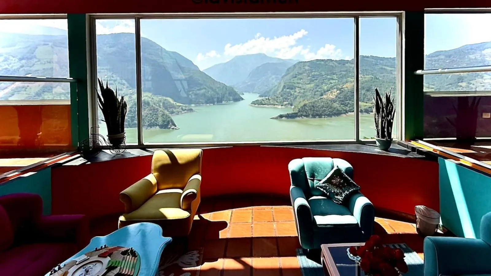 Living room in La Vista EcoHouse