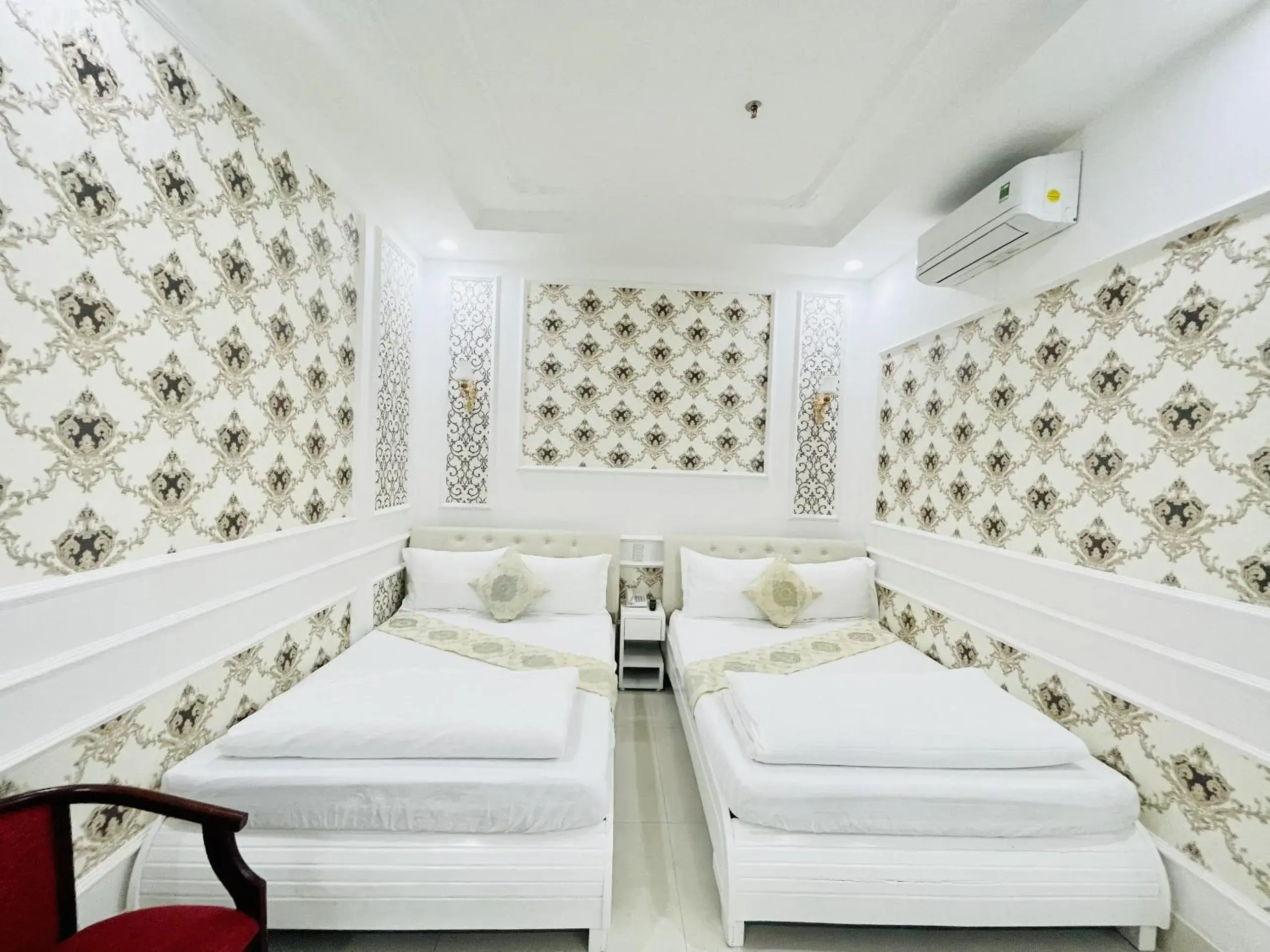 Bed in Linh Phuong 6 Hotel Bed in Linh Phuong 6 Hotel