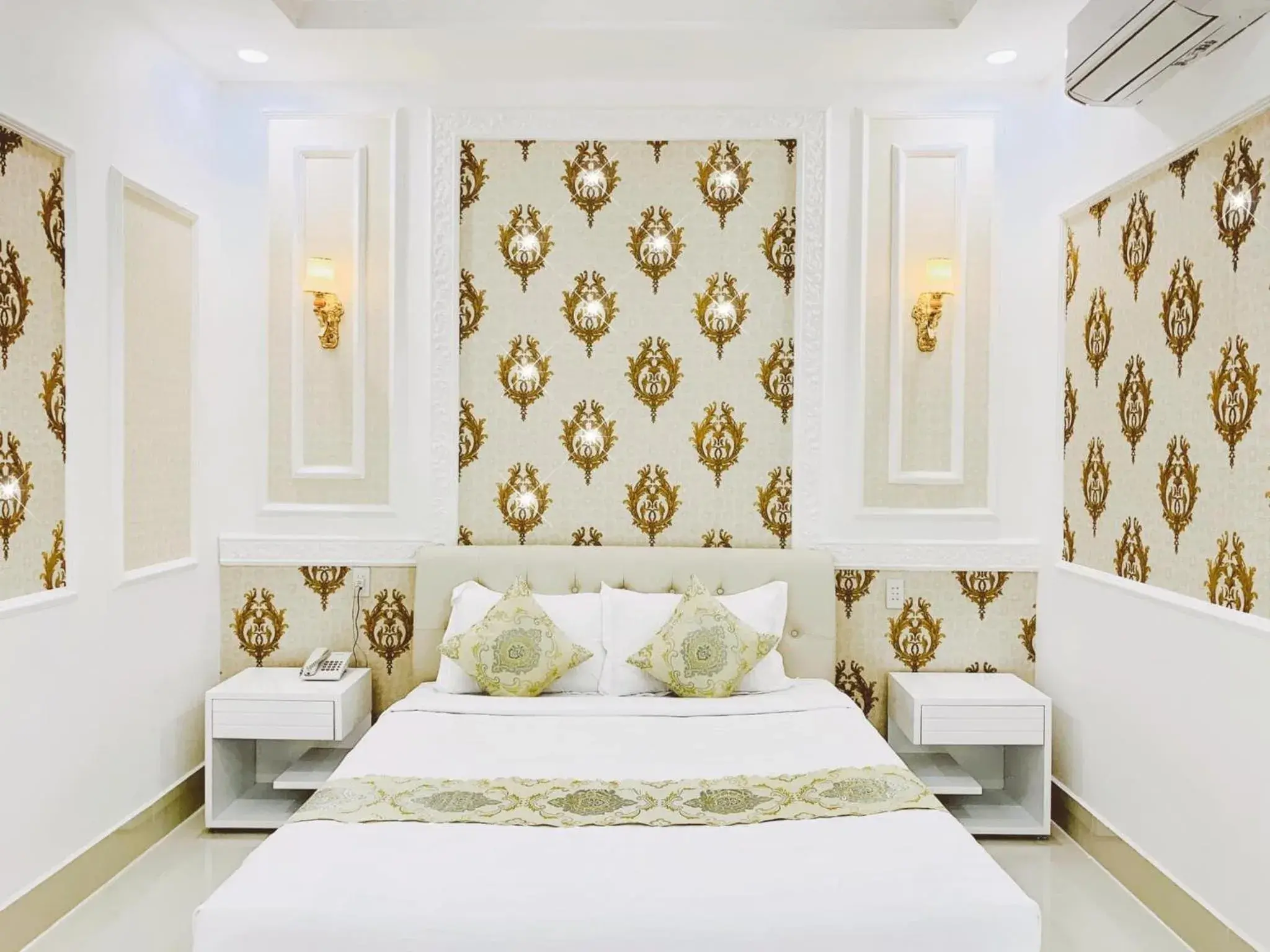 City view, Bed in Linh Phuong 6 Hotel City view, Bed in Linh Phuong 6 Hotel