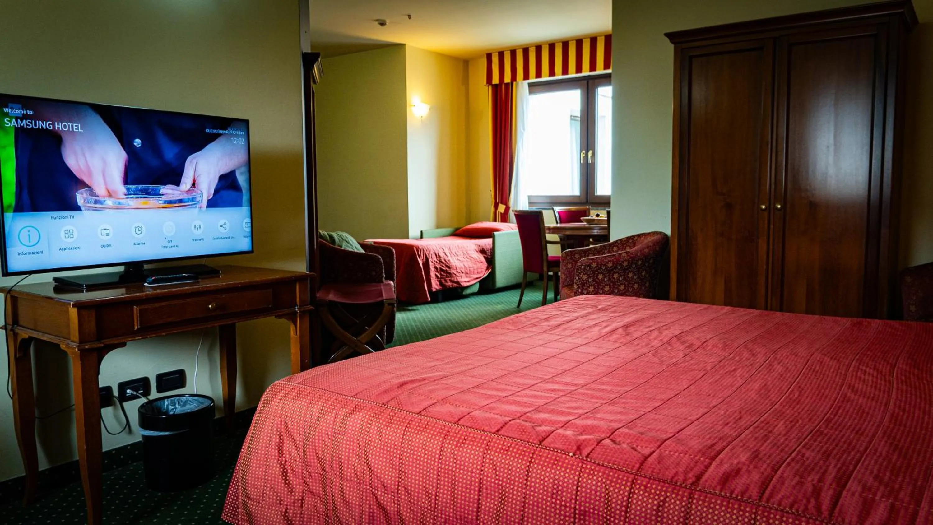 Bed in Hotel Au Soleil