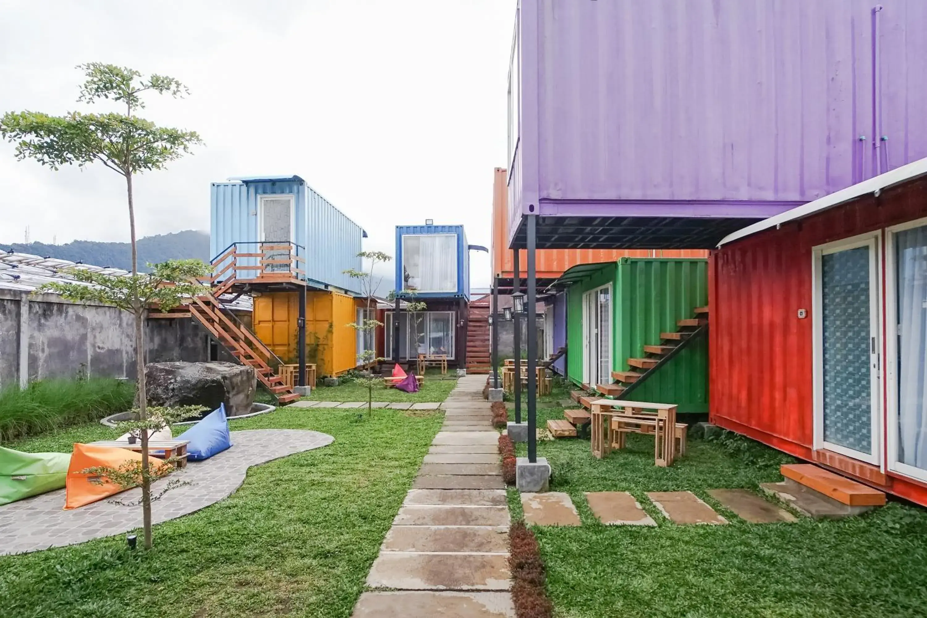 Property building in Container Smart Stay CSS Property building in Container Smart Stay CSS