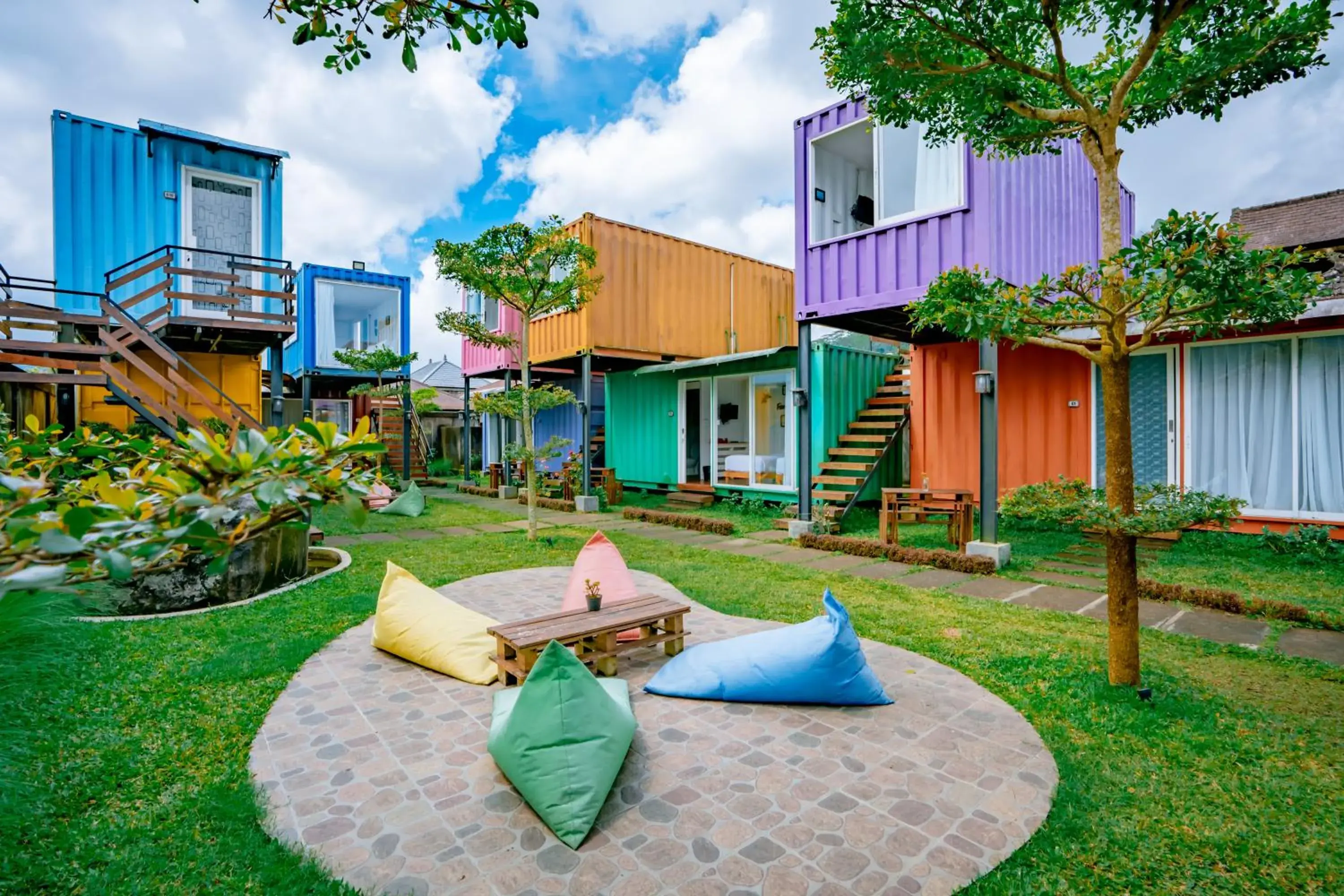 Property building in Container Smart Stay CSS Property building in Container Smart Stay CSS