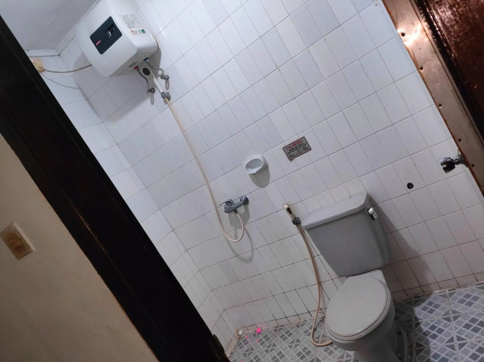 Bathroom in Wisma Hari Kota