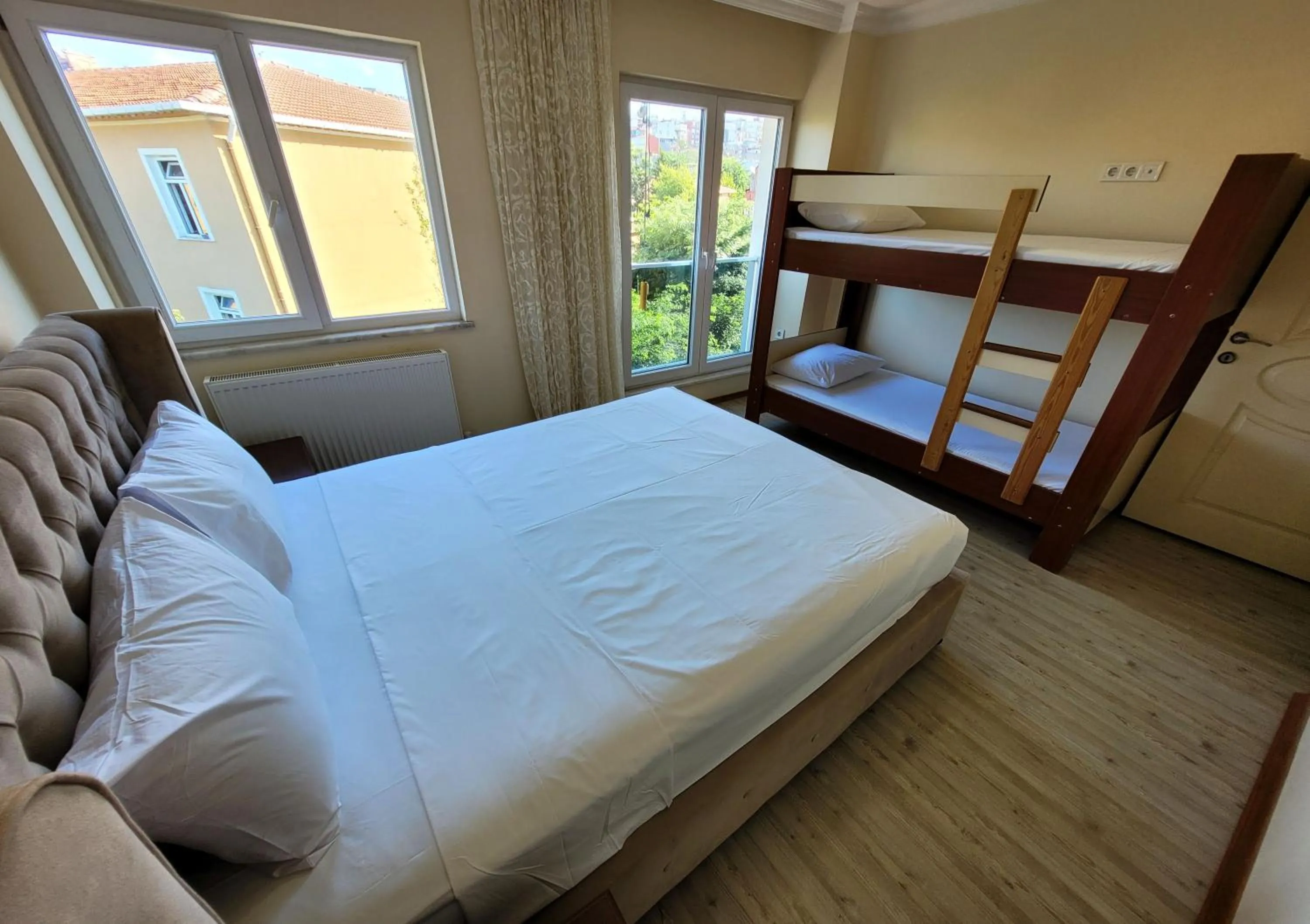 Photo of the whole room, Bed in Masif House