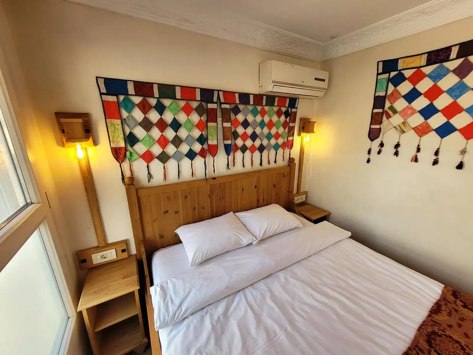 Double or Twin Room with Private Bathroom in Masif House Double or Twin Room with Private Bathroom in Masif House