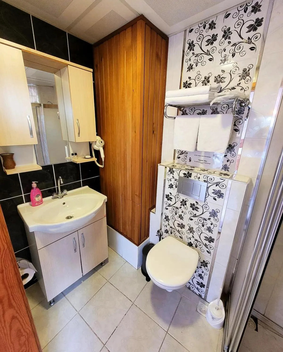 Bathroom in Masif House