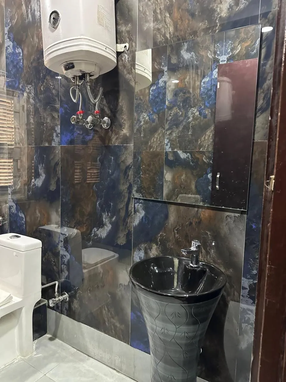 Bathroom in Hotel Majestic