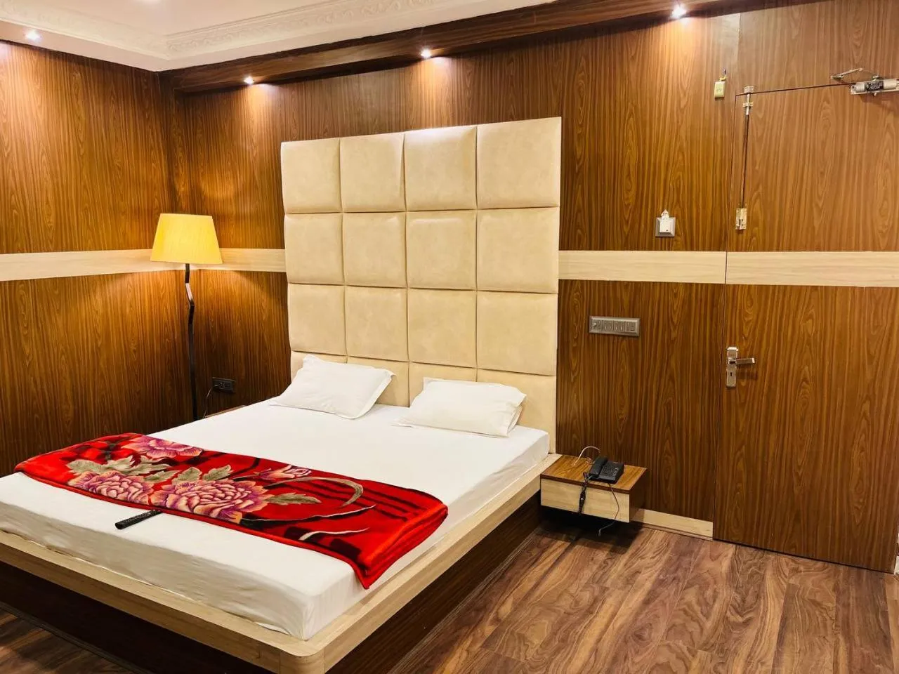 Bed in Hotel Majestic