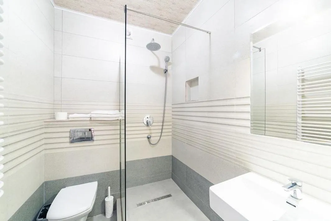 Family Room Attic - Spa Included in Villa Leku SPA Resort