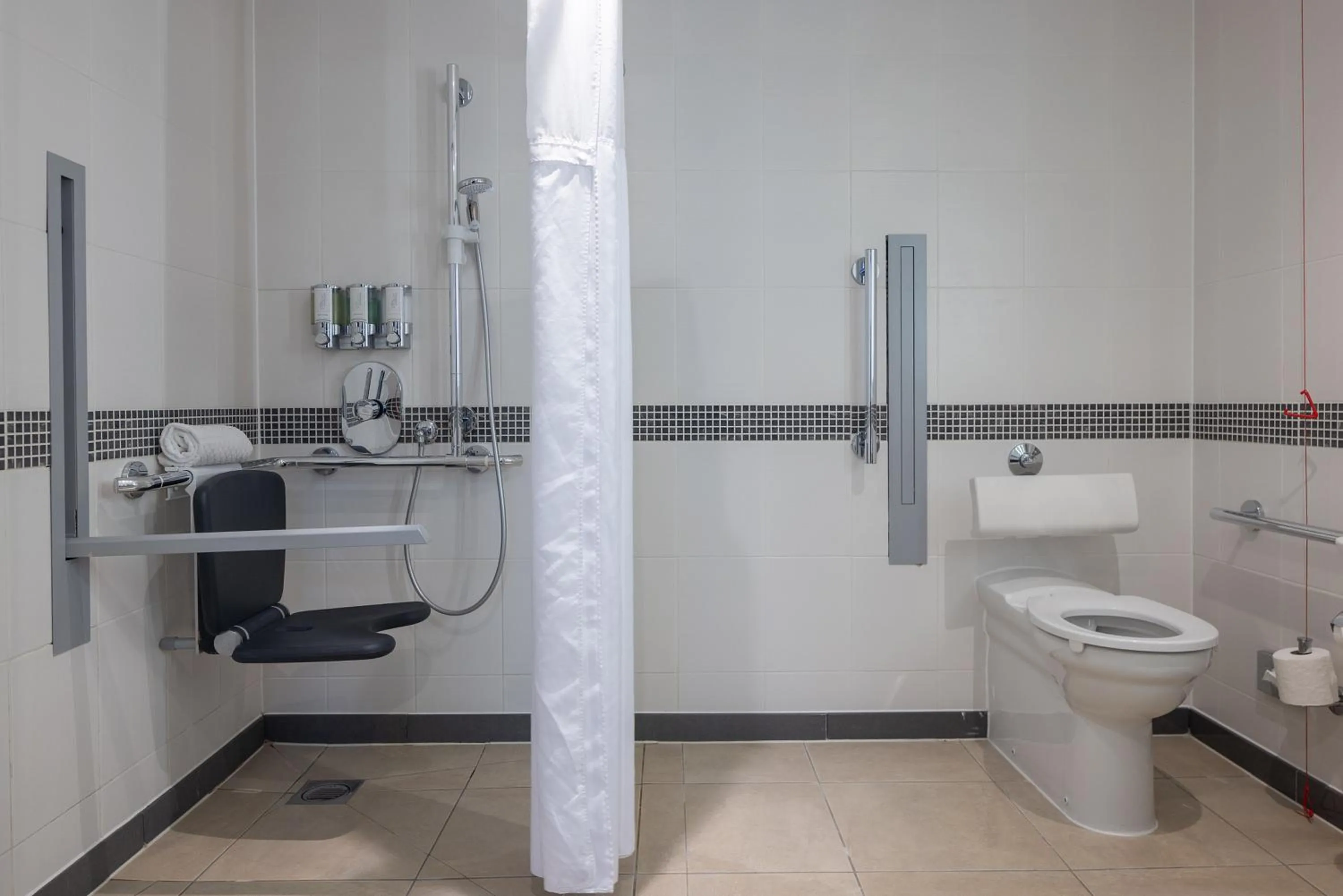 Shower in Hampton by Hilton London Waterloo