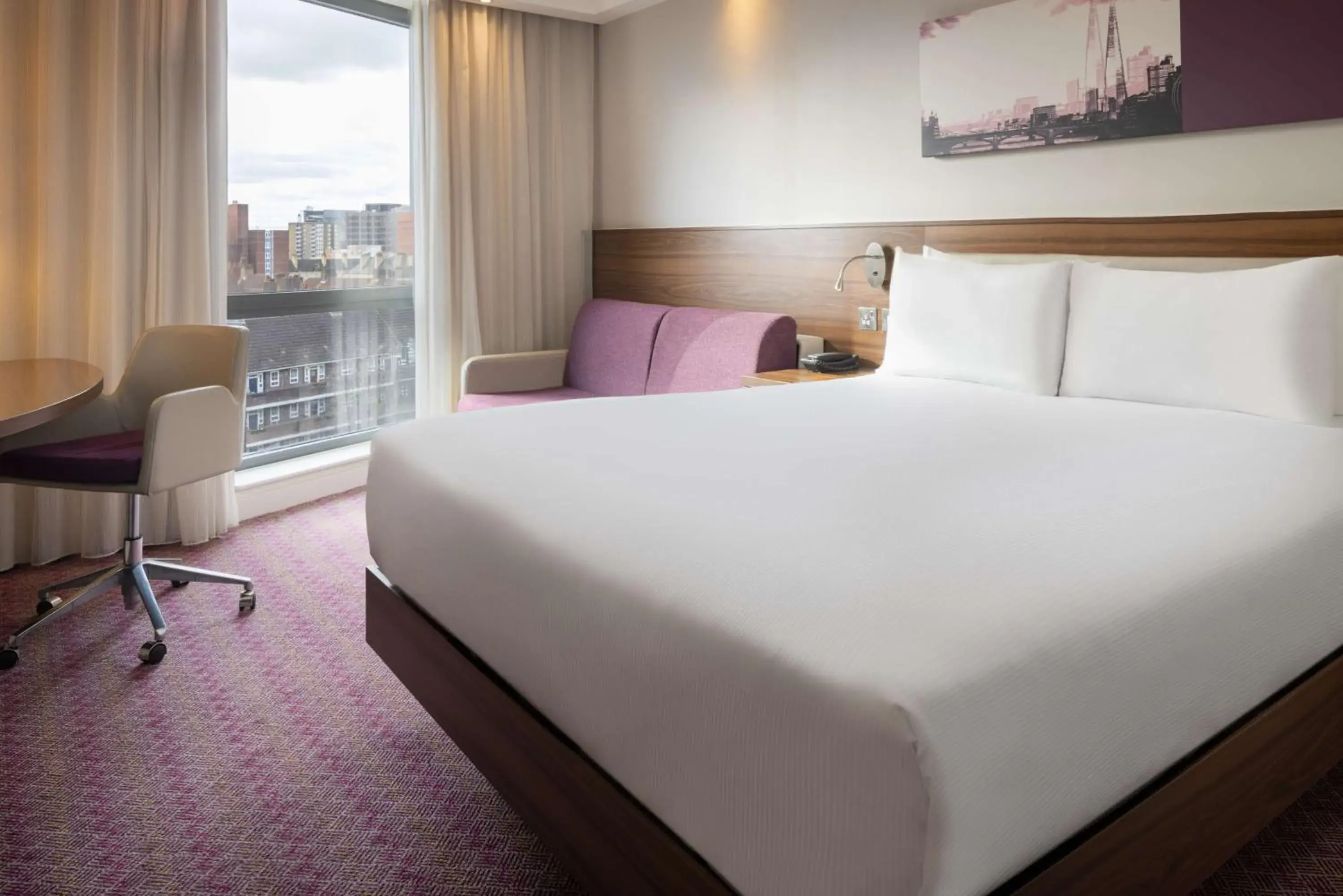 Bed in Hampton by Hilton London Waterloo Bed in Hampton by Hilton London Waterloo