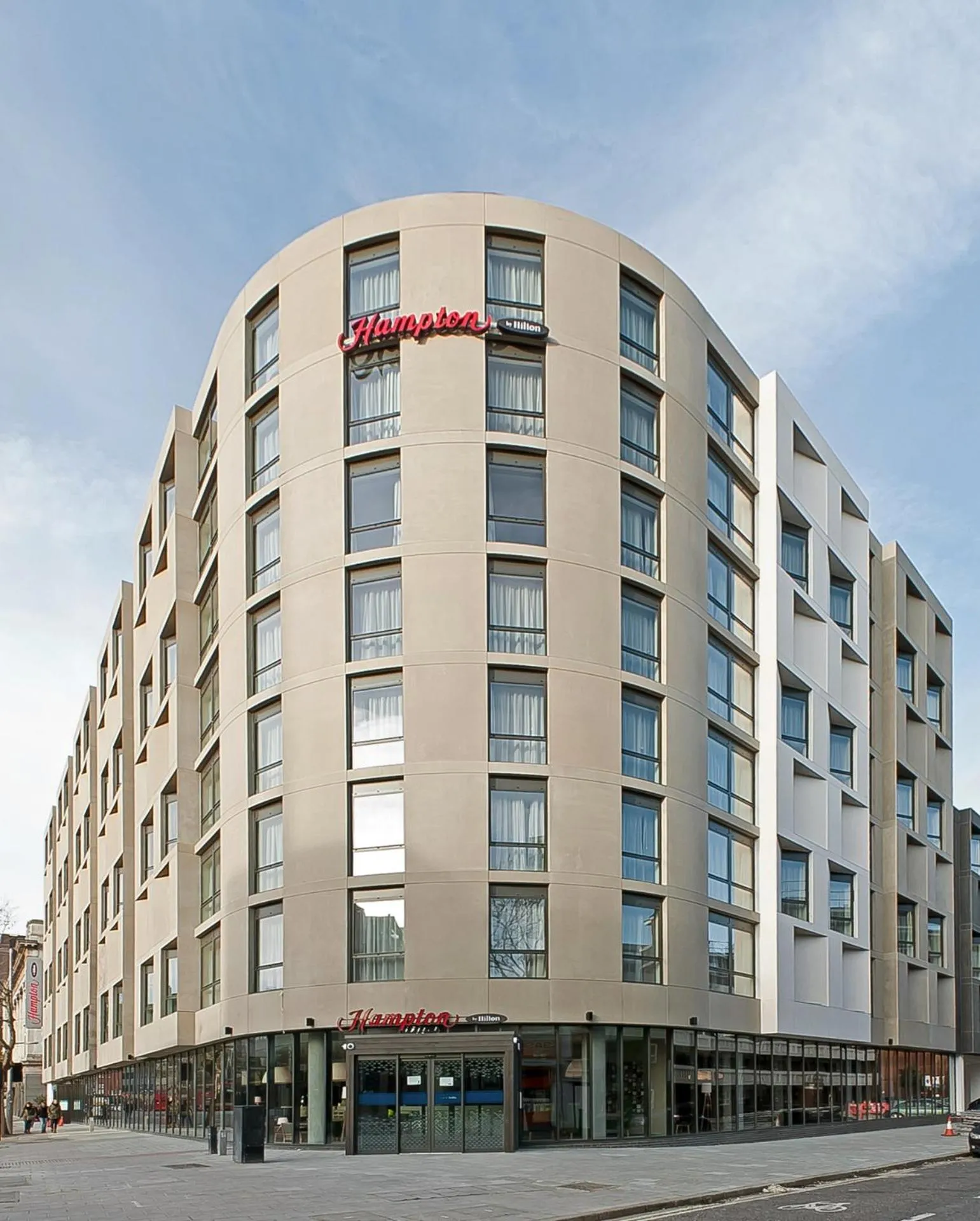 Property building in Hampton by Hilton London Waterloo