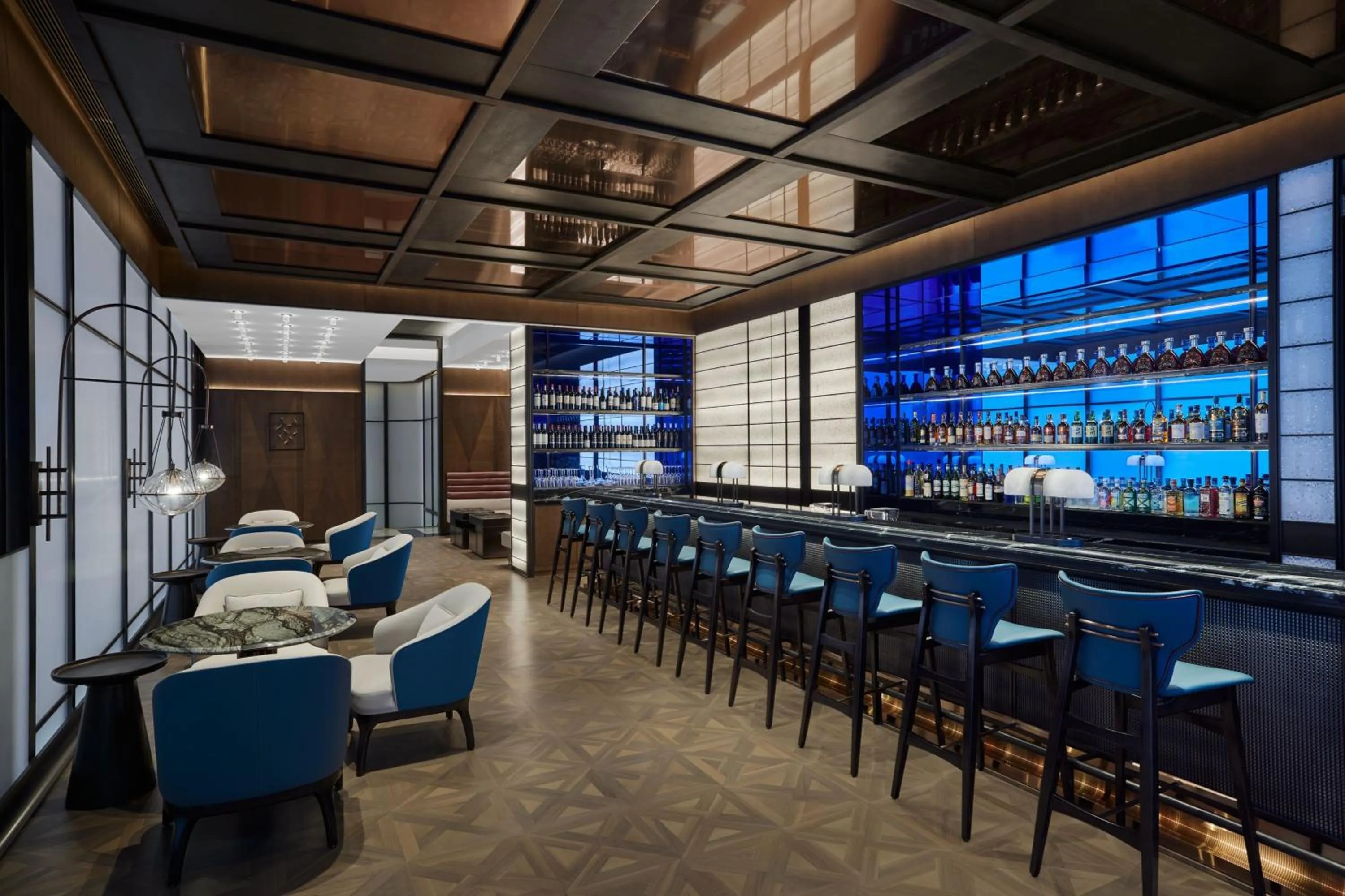 Lounge or bar in Sheraton Chengdu Pidu