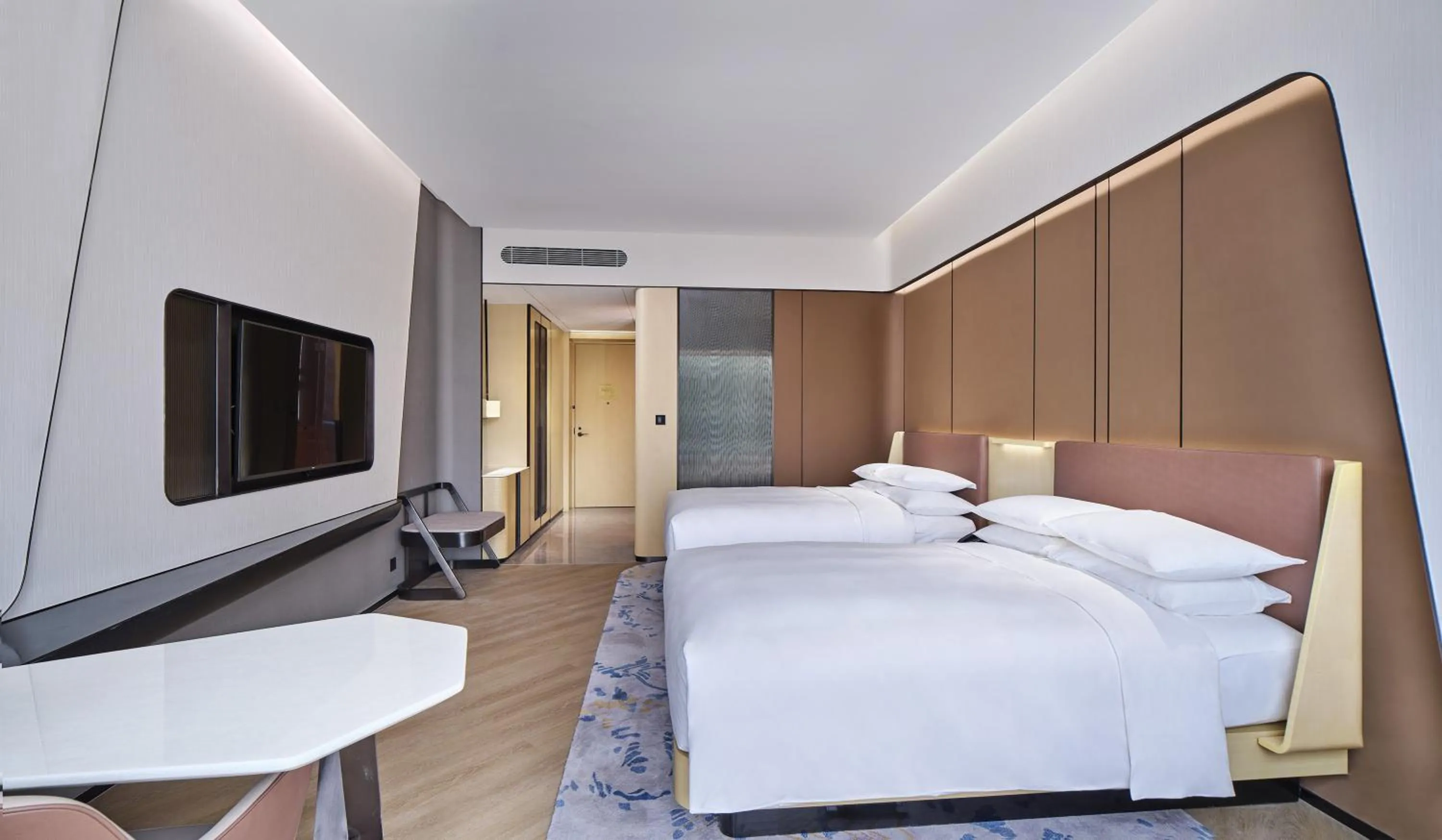 On site, Bed in Renaissance Zhuhai Hotel