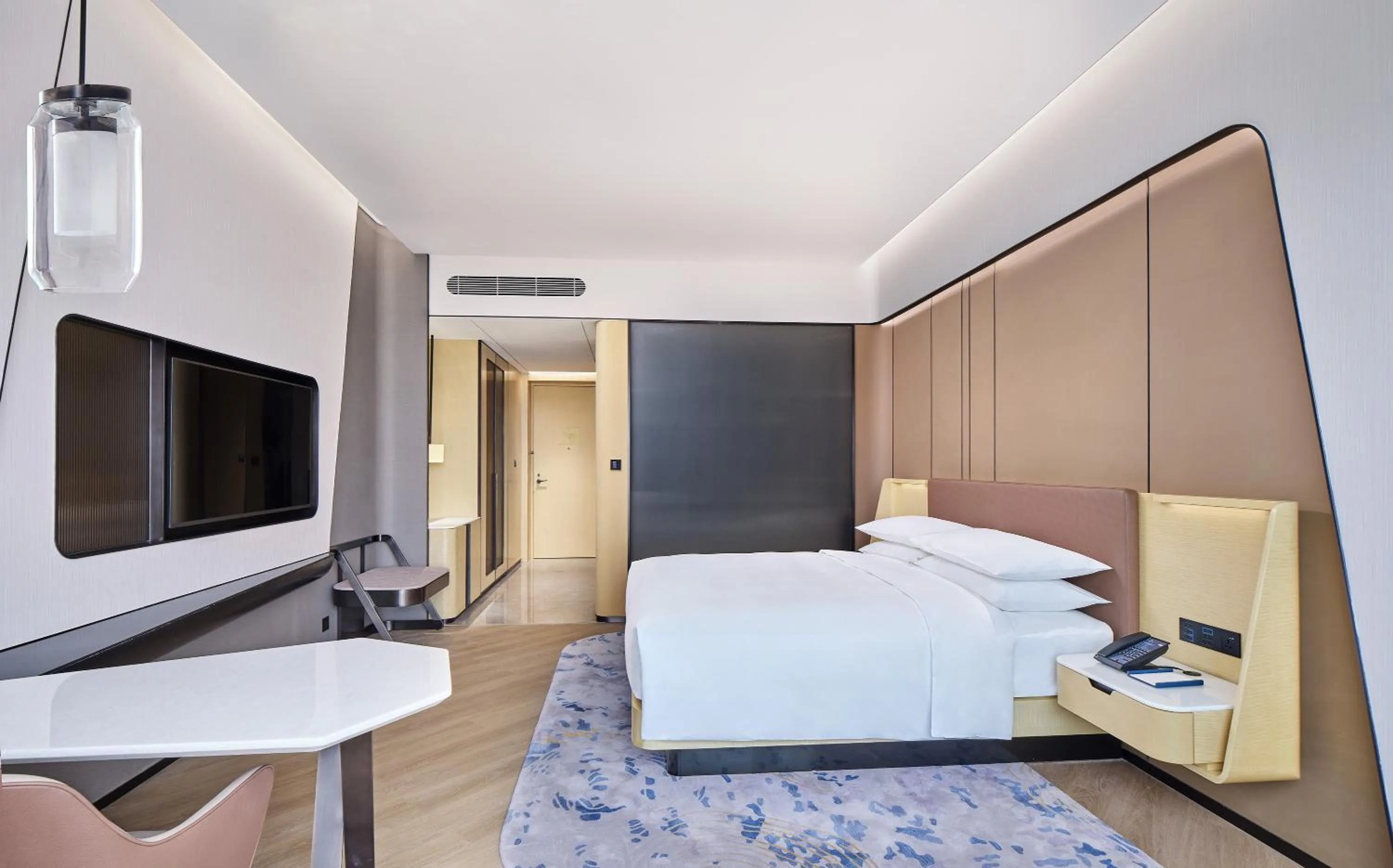 On site, Bed in Renaissance Zhuhai Hotel