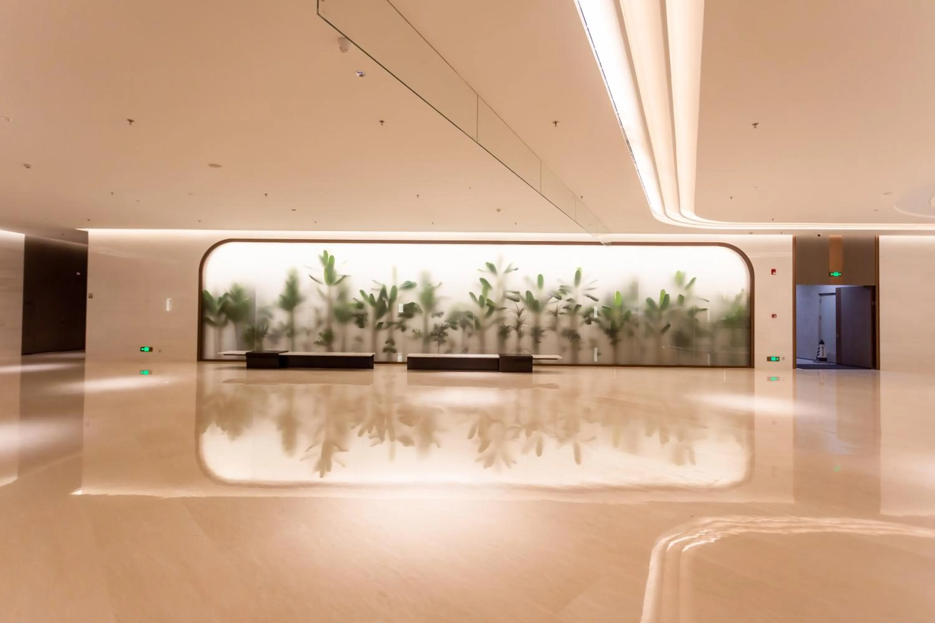 Restaurant/places to eat in Renaissance Zhuhai Hotel