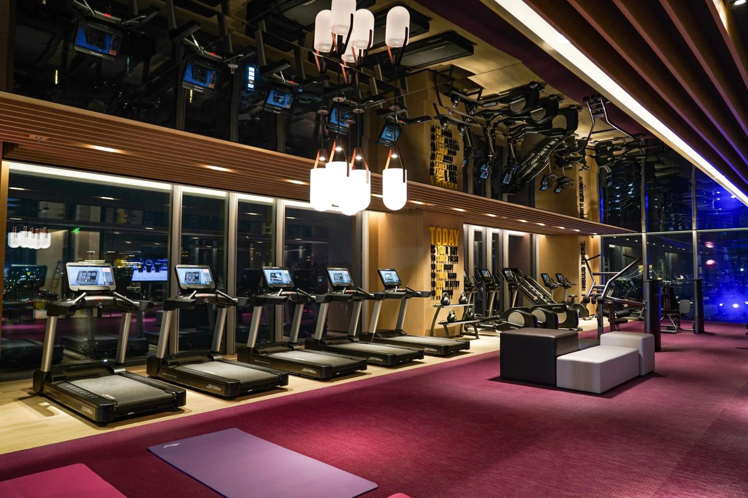 Fitness centre/facilities in Renaissance Zhuhai Hotel