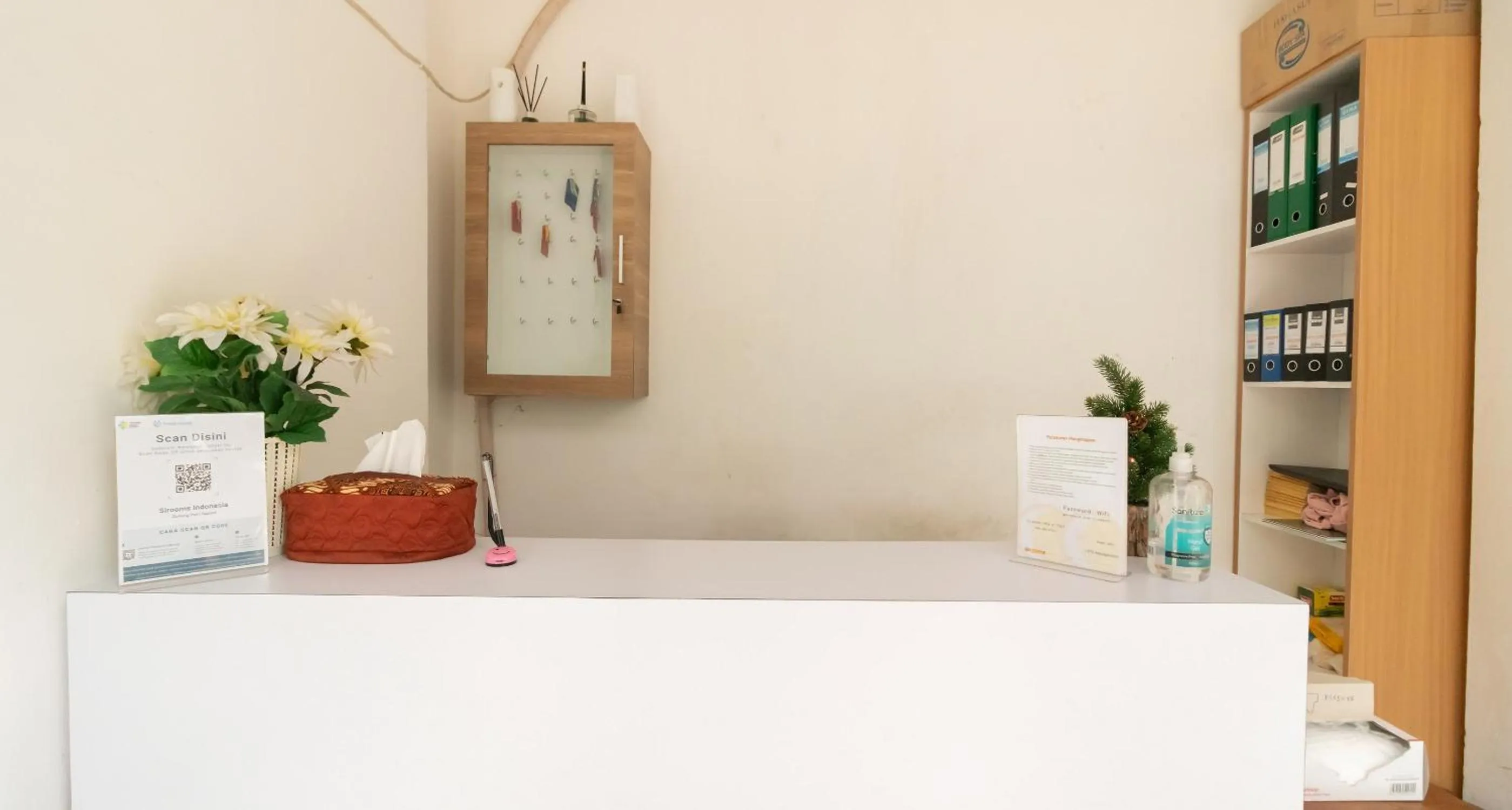 RedLiving Apartemen Gunung Putri - SIROOMS