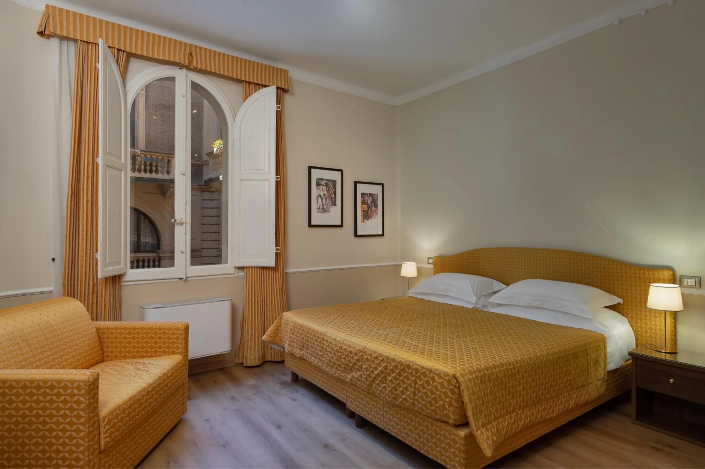 Bed in Albergo Reggio