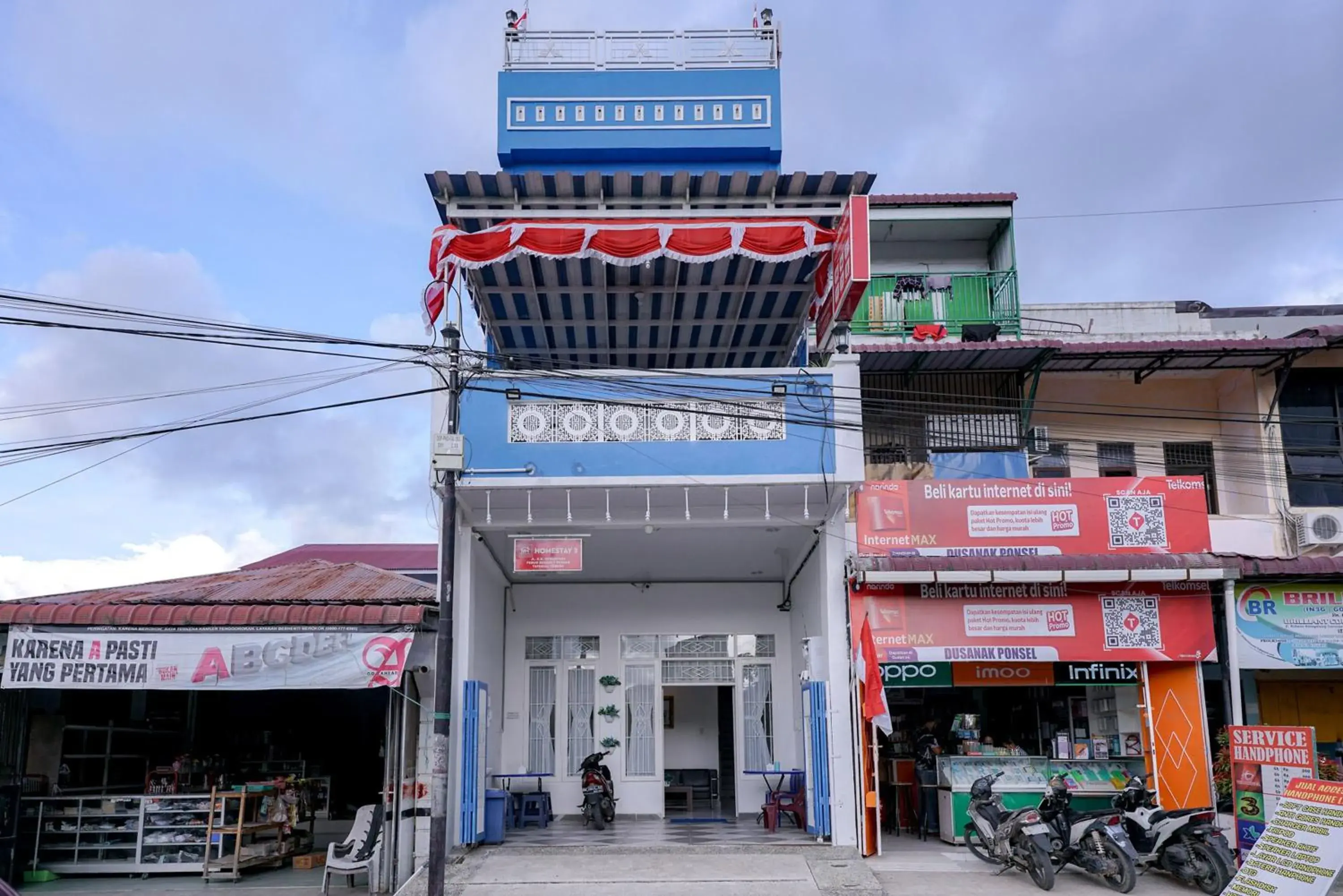 Property building in RedDoorz near Pantai Pandan Sibolga Property building in RedDoorz near Pantai Pandan Sibolga